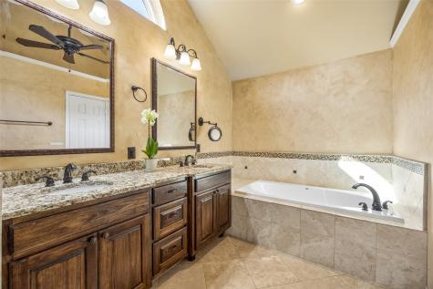 7629 Hove Court Plano TX 75025