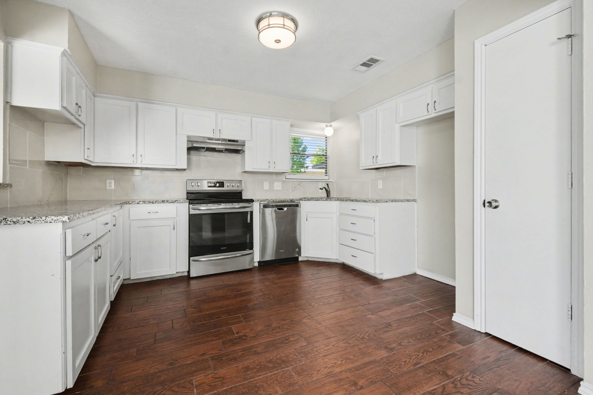 3109 Parkside Drive Plano TX 75075