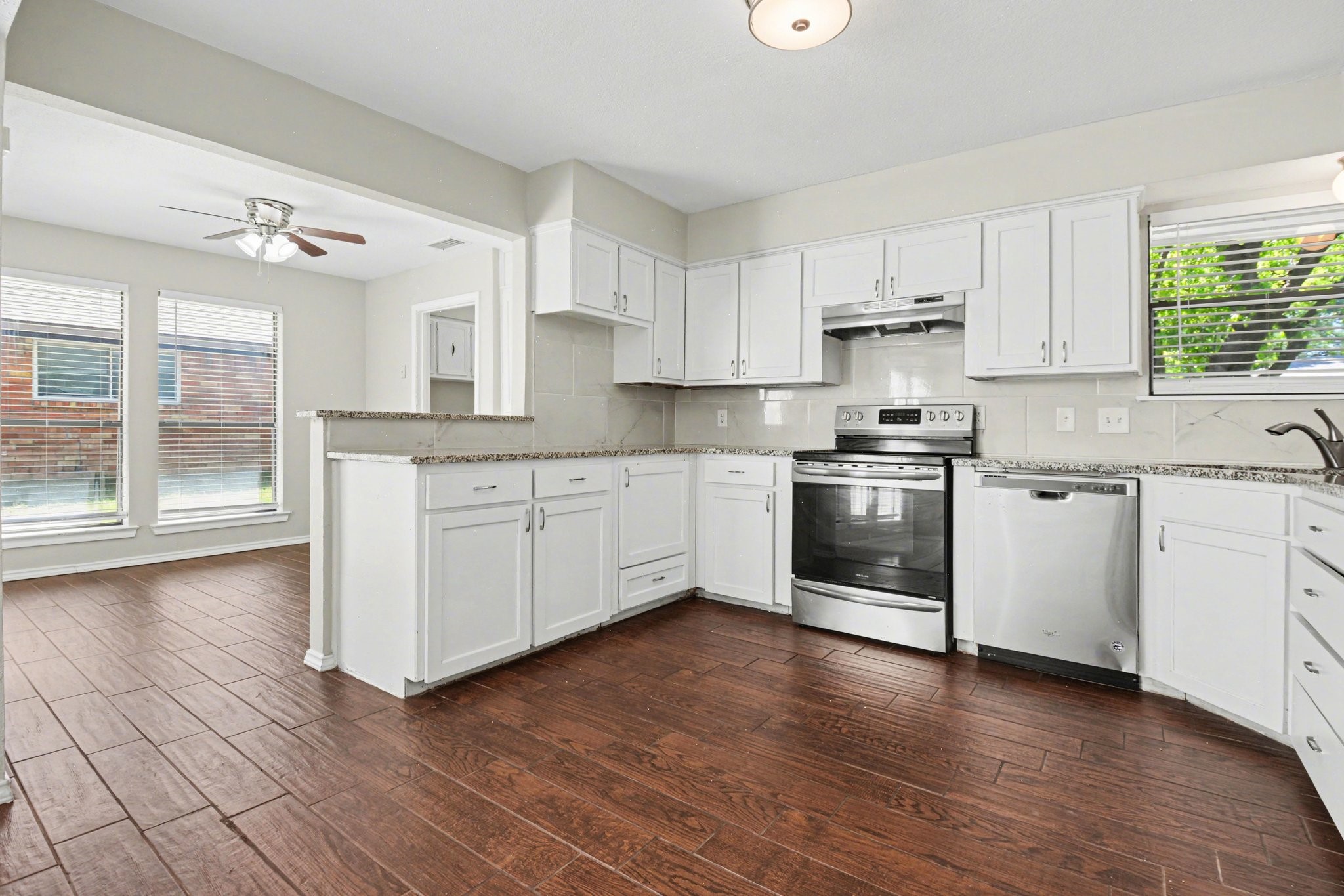 3109 Parkside Drive Plano TX 75075
