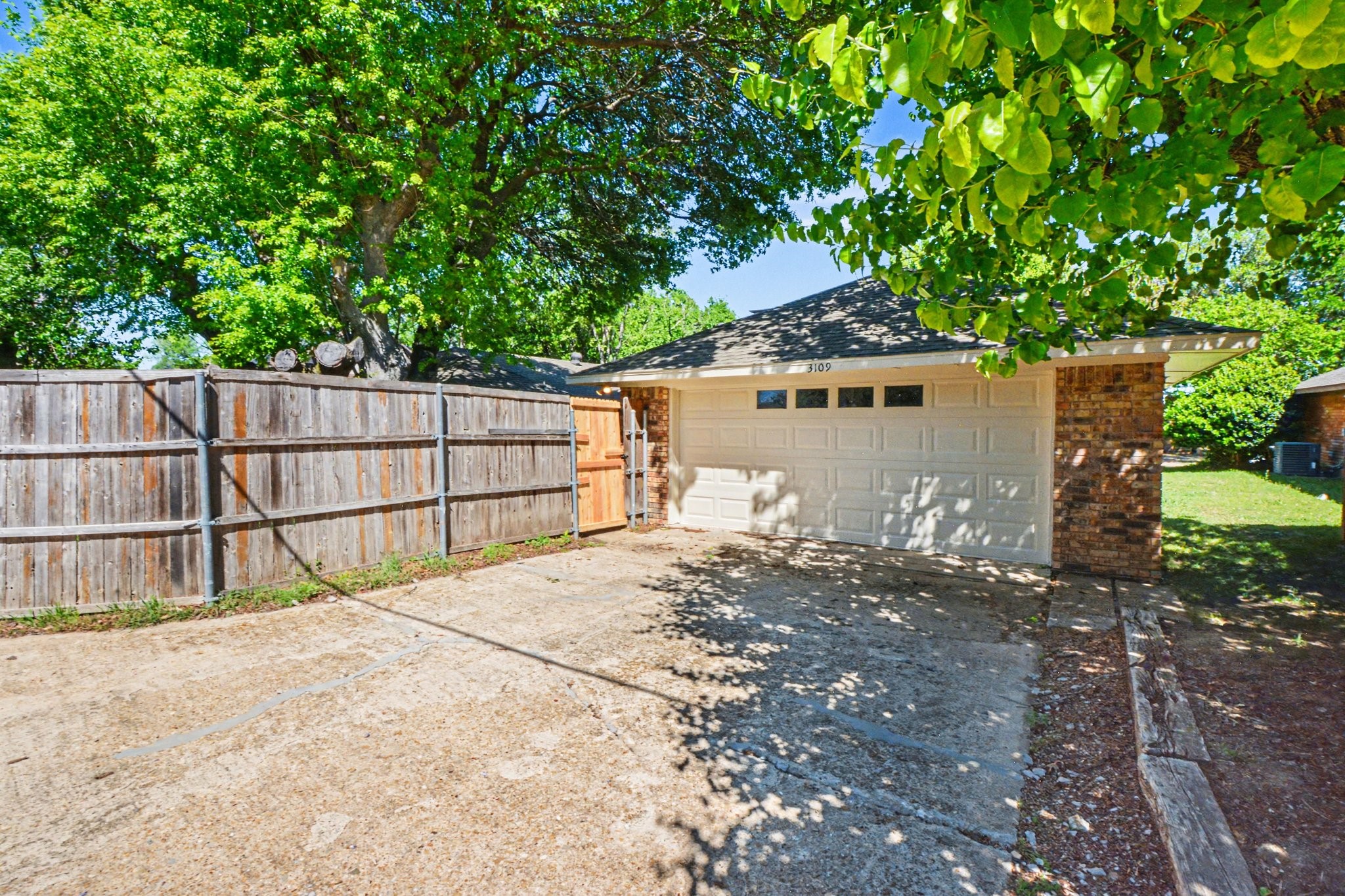 3109 Parkside Drive Plano TX 75075