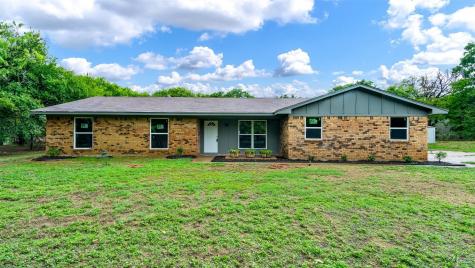 105 Sherry Lane Burleson TX 76028