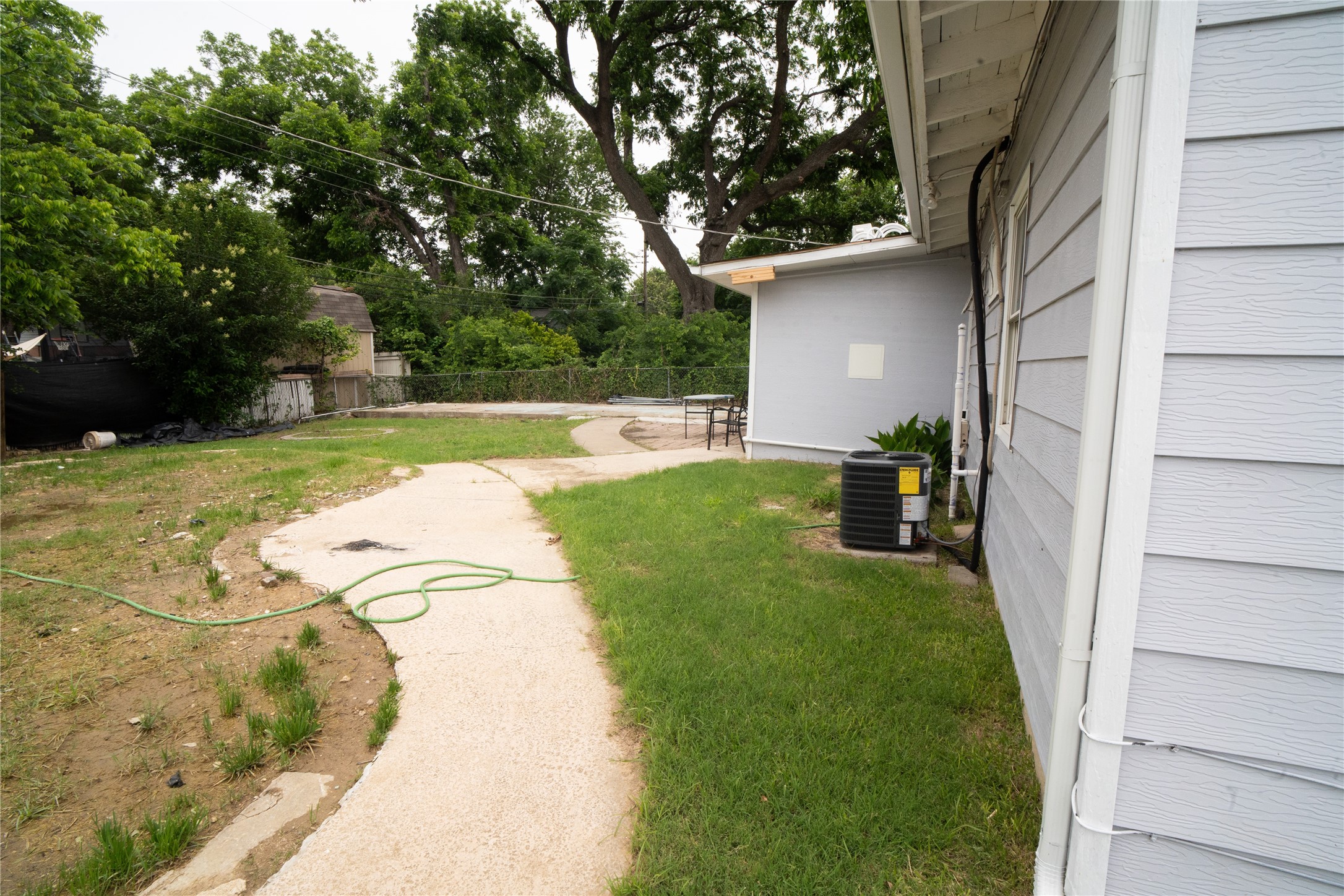 2136 Ridgeway Street Arlington TX 76010