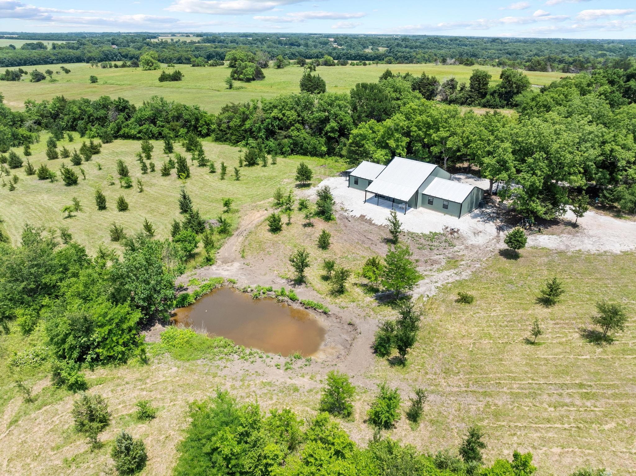 516 County Road 27450 Honey Grove TX 75446