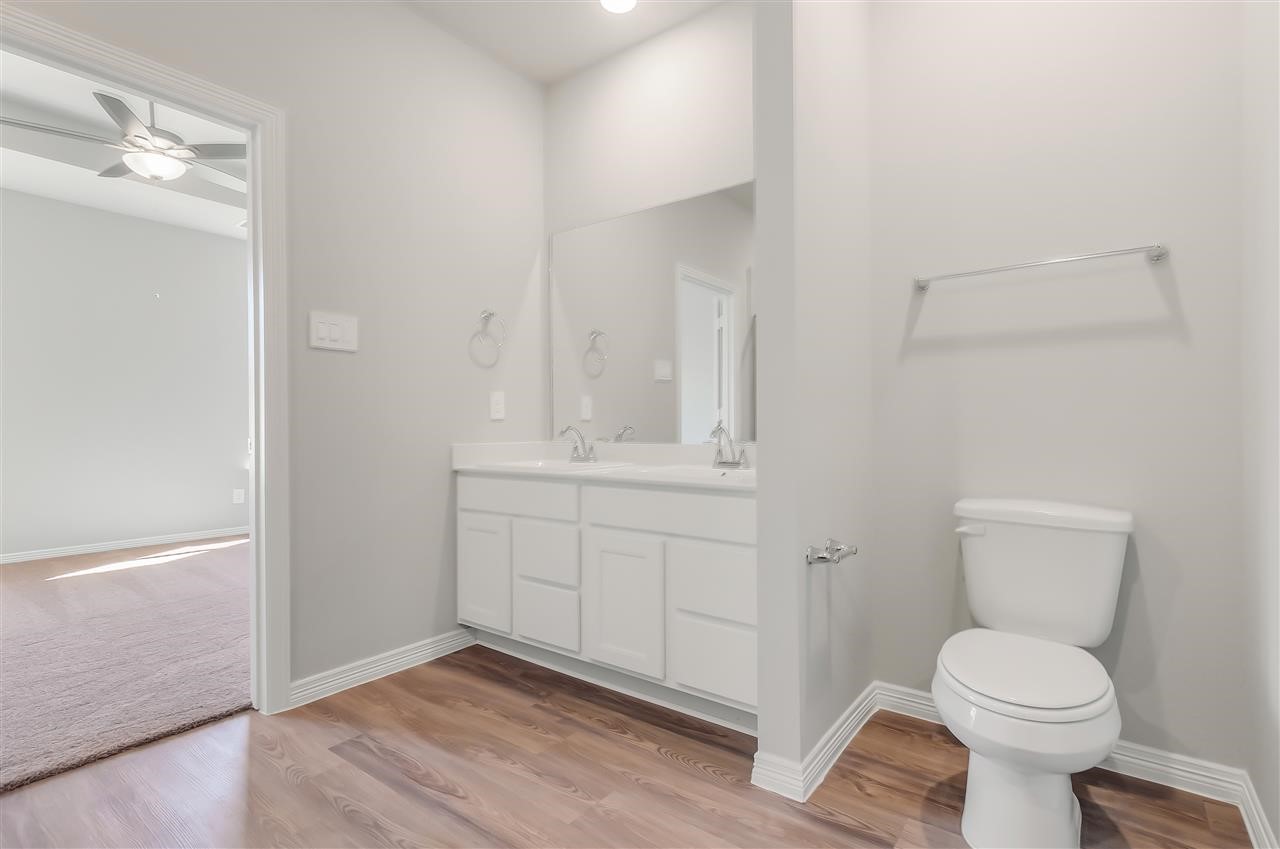 8220 Korat Vista Godley TX 76044