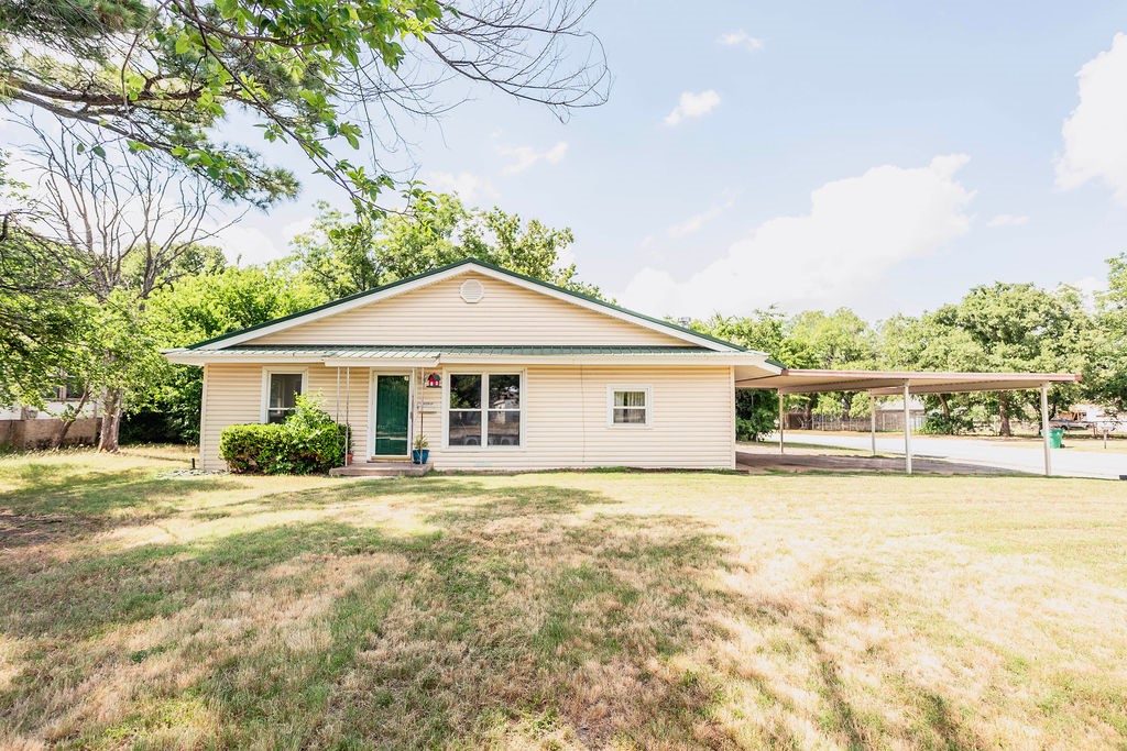 509 E Cedar Street Nocona TX 76255