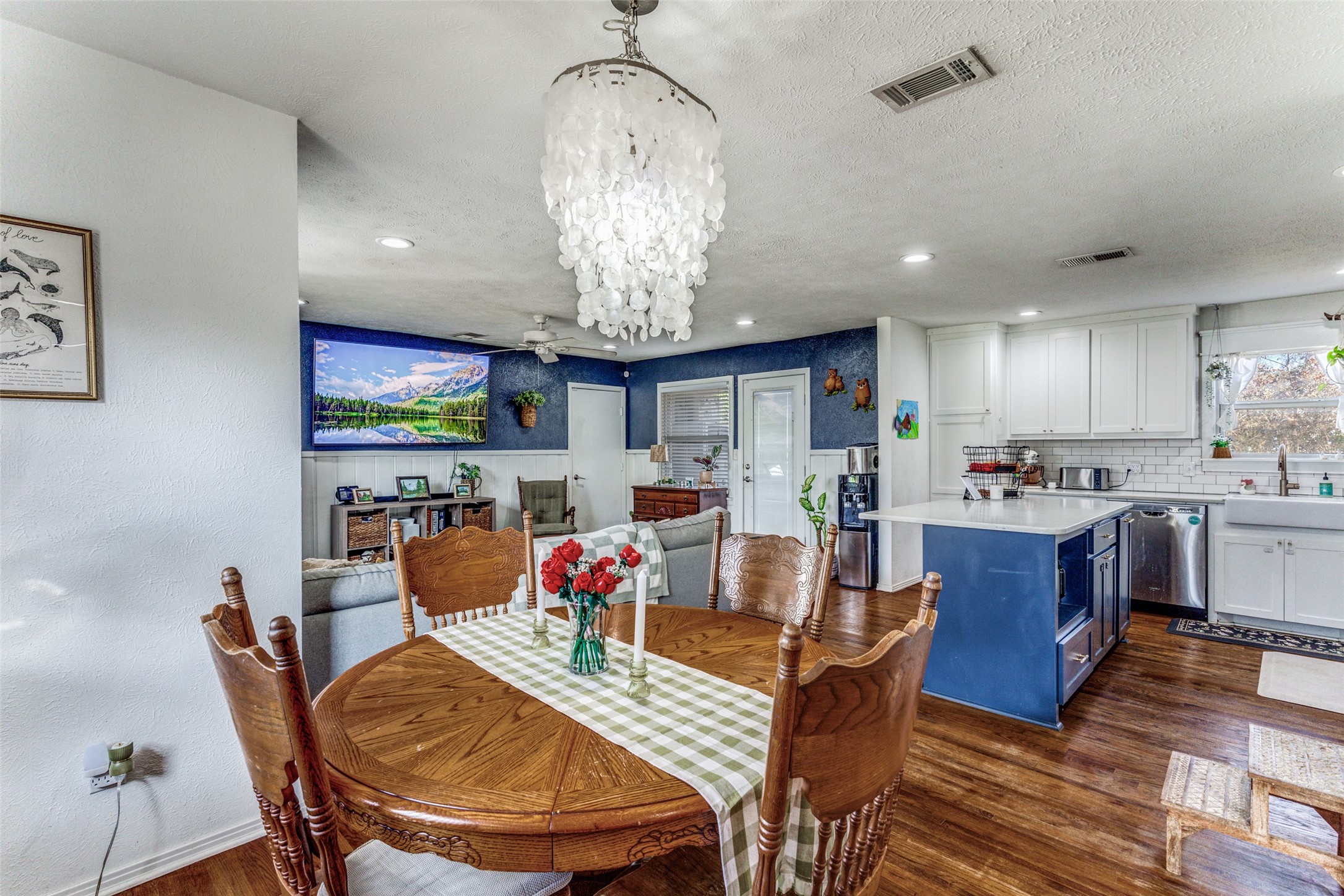 5716 Tracyne Drive Westworth Village TX 76114
