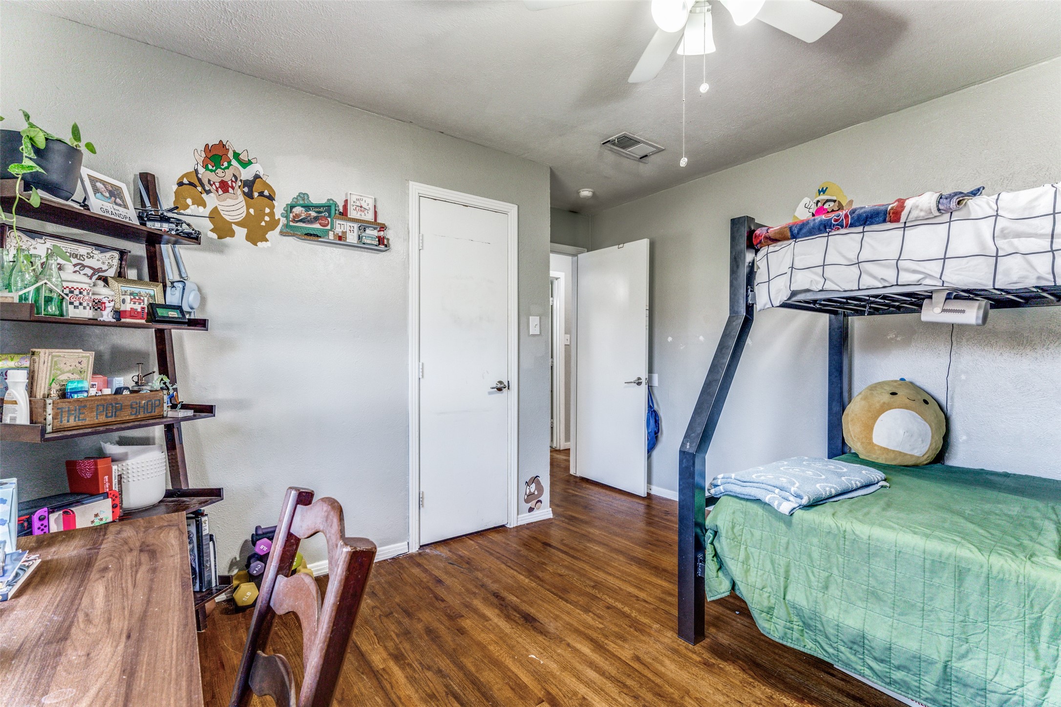 5716 Tracyne Drive Westworth Village TX 76114