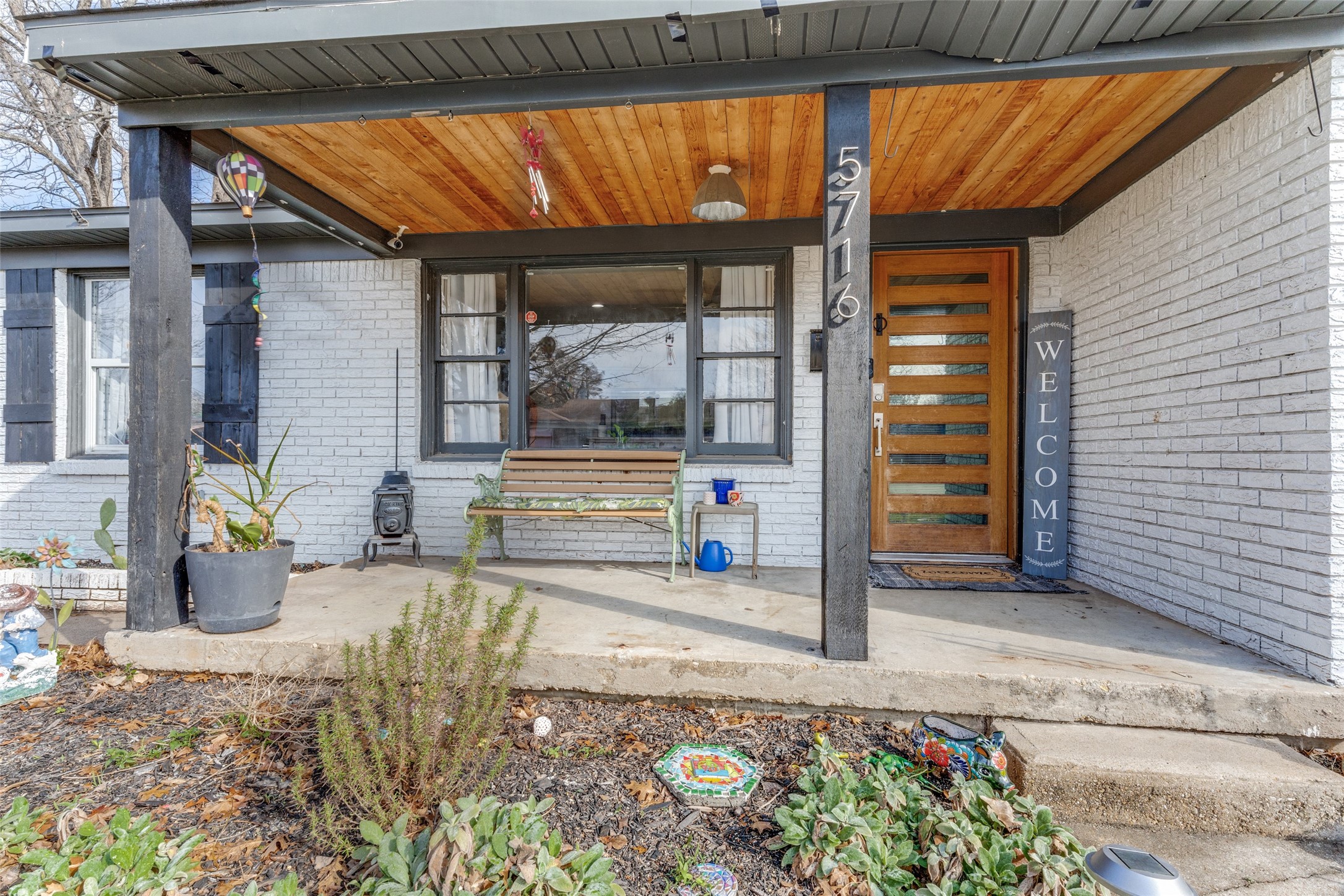 5716 Tracyne Drive Westworth Village TX 76114