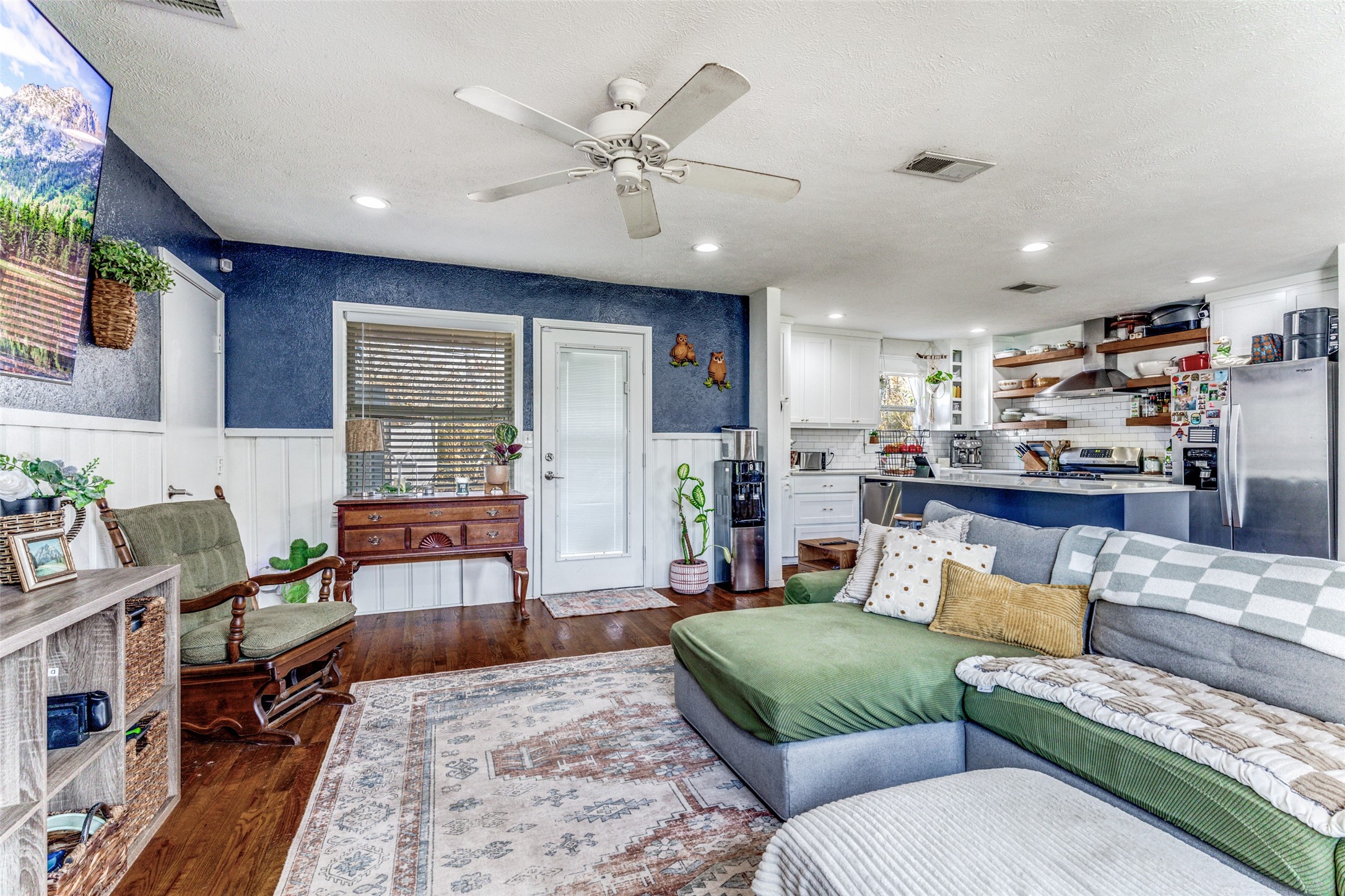 5716 Tracyne Drive Westworth Village TX 76114