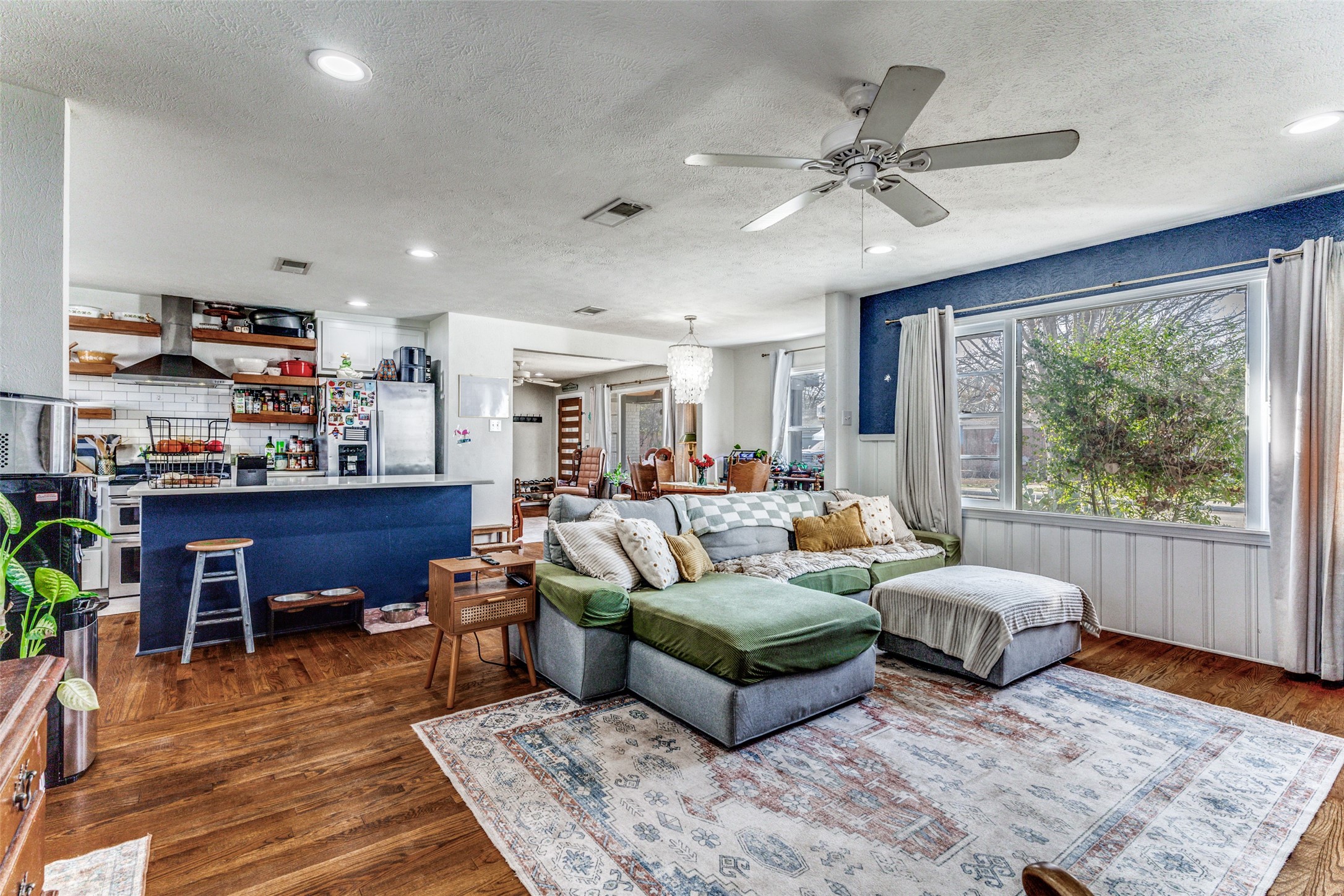 5716 Tracyne Drive Westworth Village TX 76114