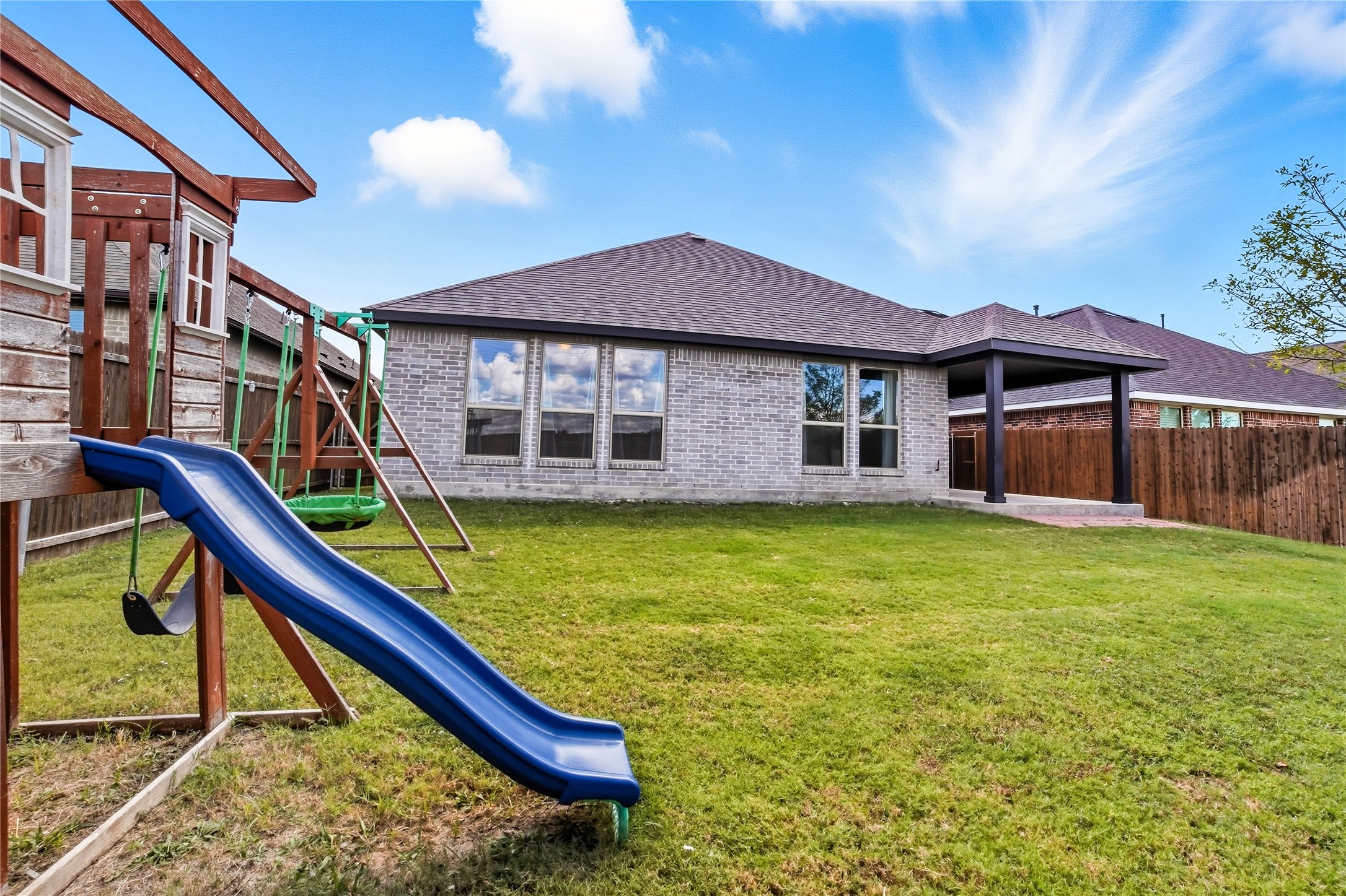 841 Mildren Lane Fate TX 75087