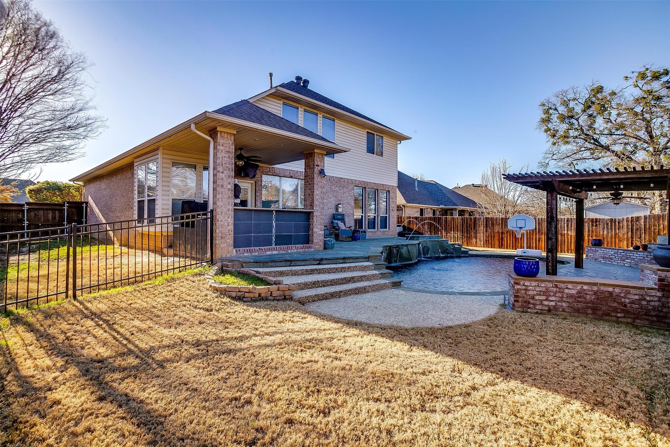 833 Huebner Way Burleson TX 76028