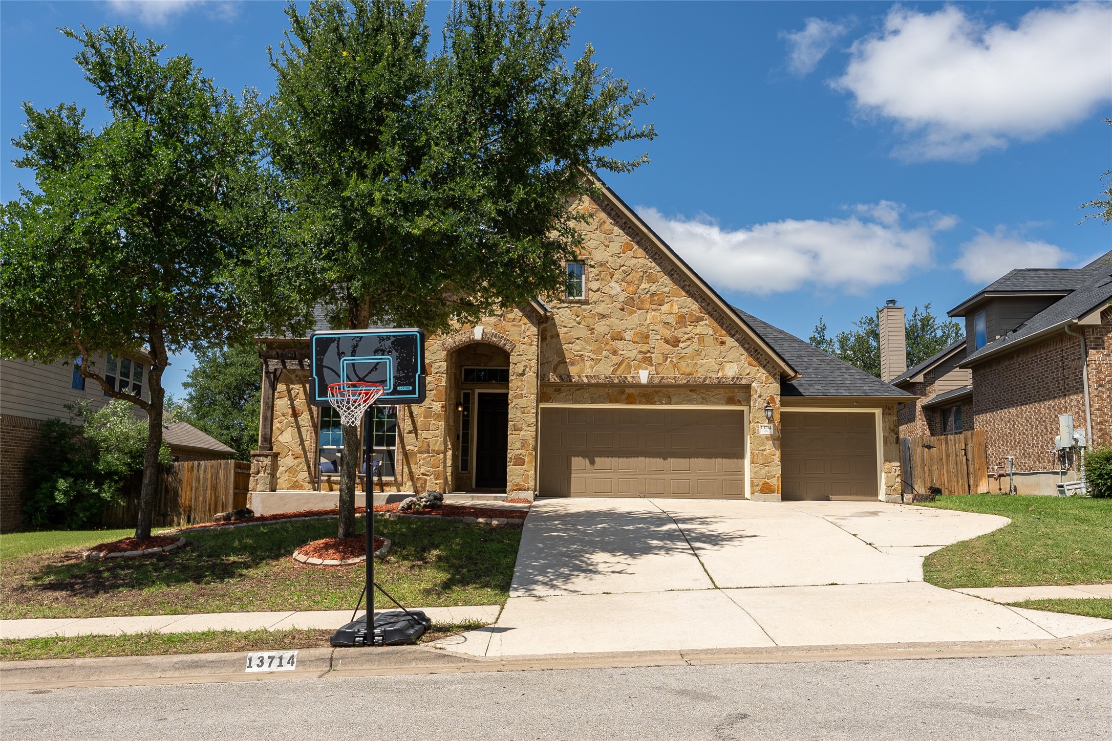 13714 Mesa Verde Drive Austin TX 78737