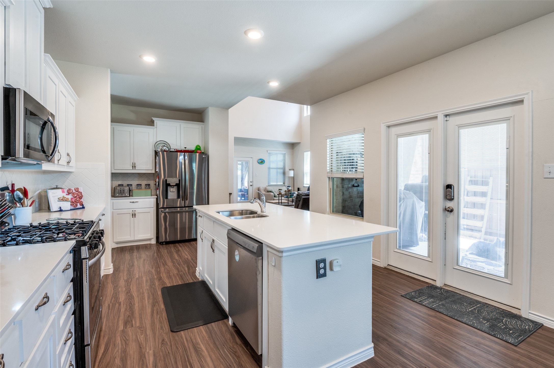 2177 Olivereta Drive Little Elm TX 75068