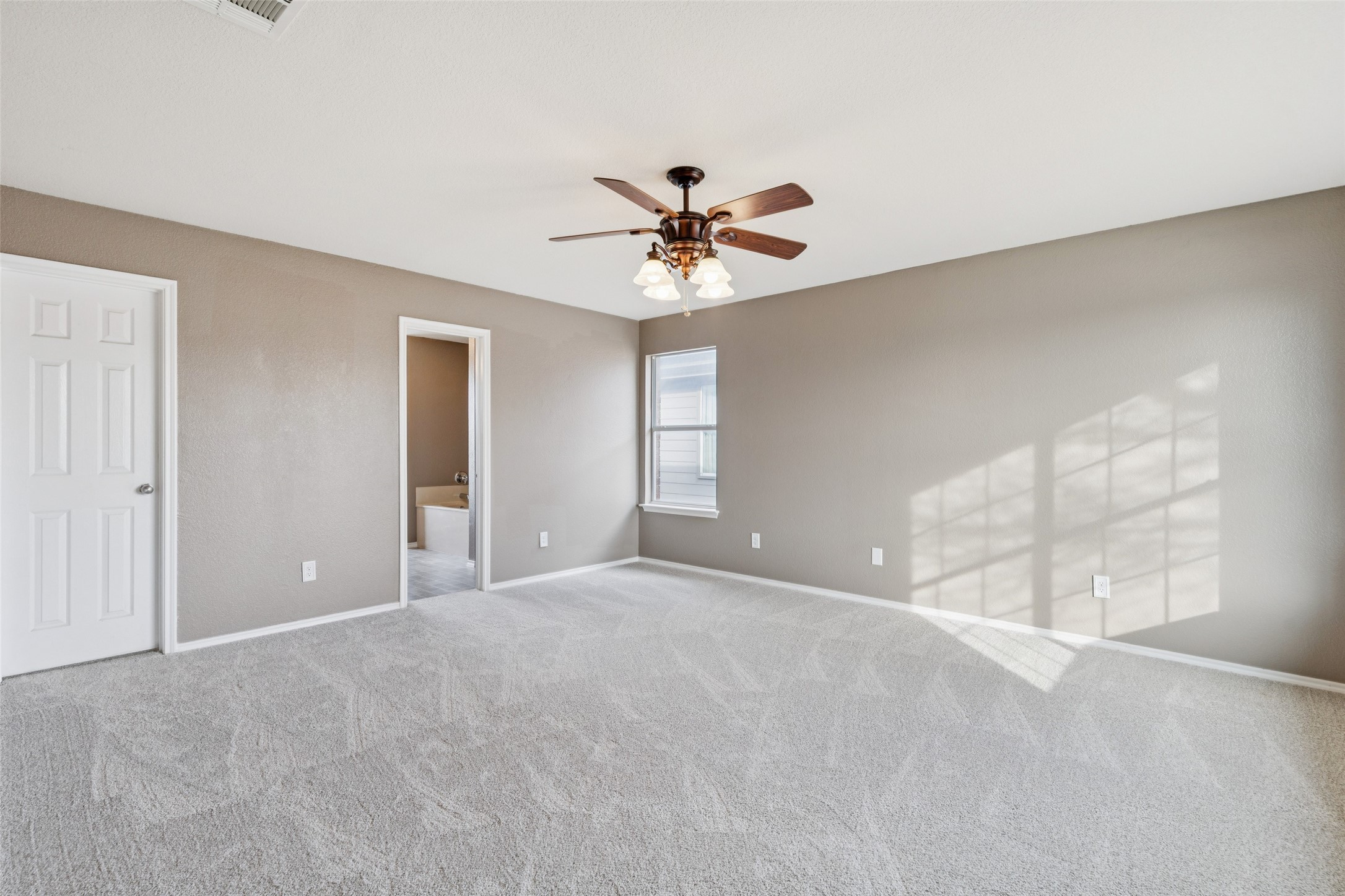 10757 Braemoor Drive Fort Worth TX 76052