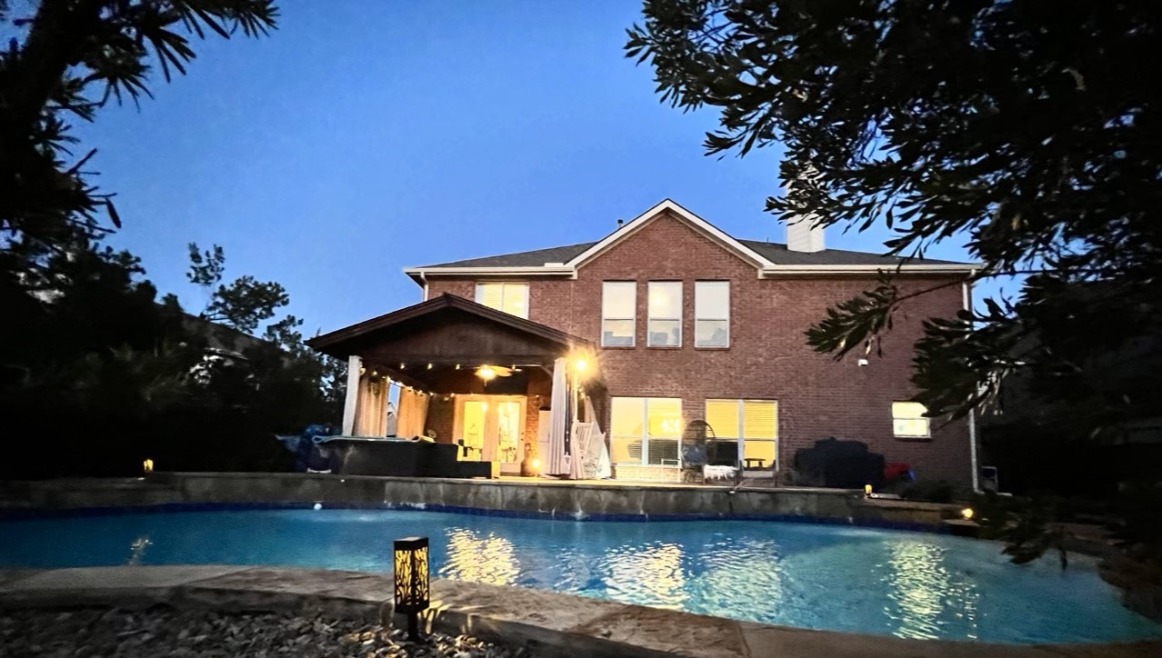 8761 Kameryn Lane Lantana TX 76226