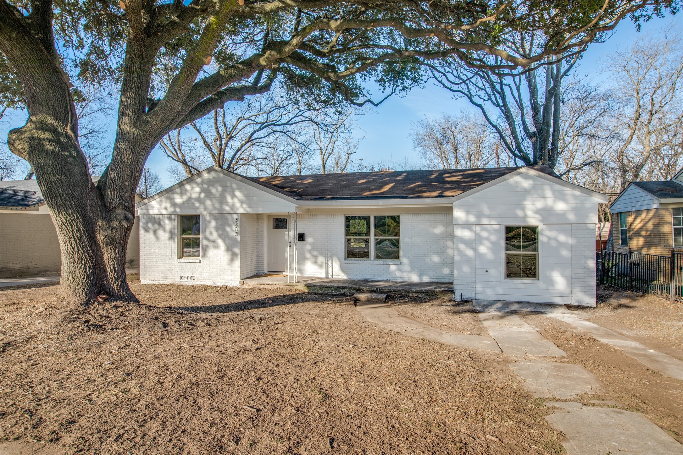 3303 Lawnview Avenue Dallas TX 75227
