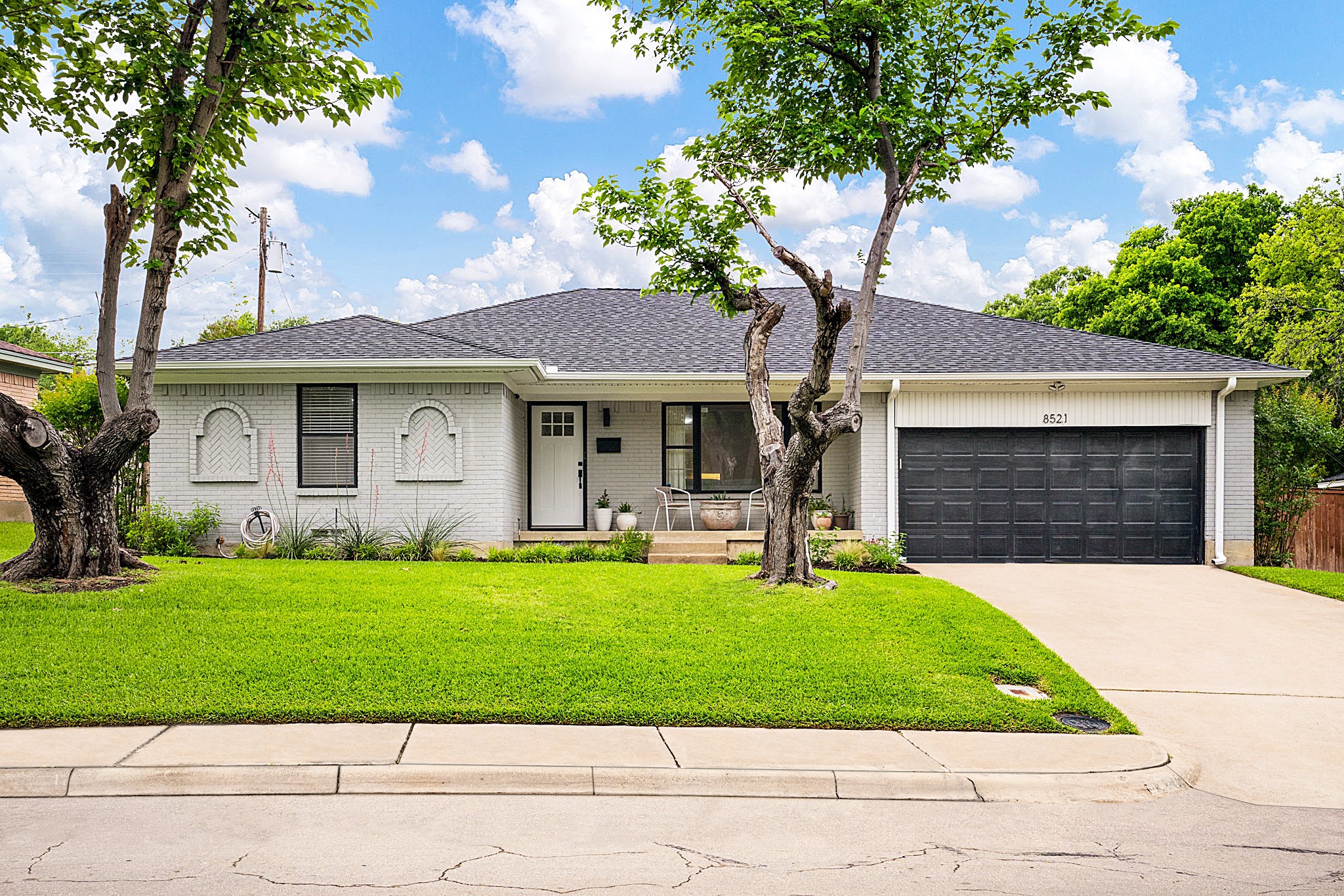 8521 Sweetwater Drive Dallas TX 75228