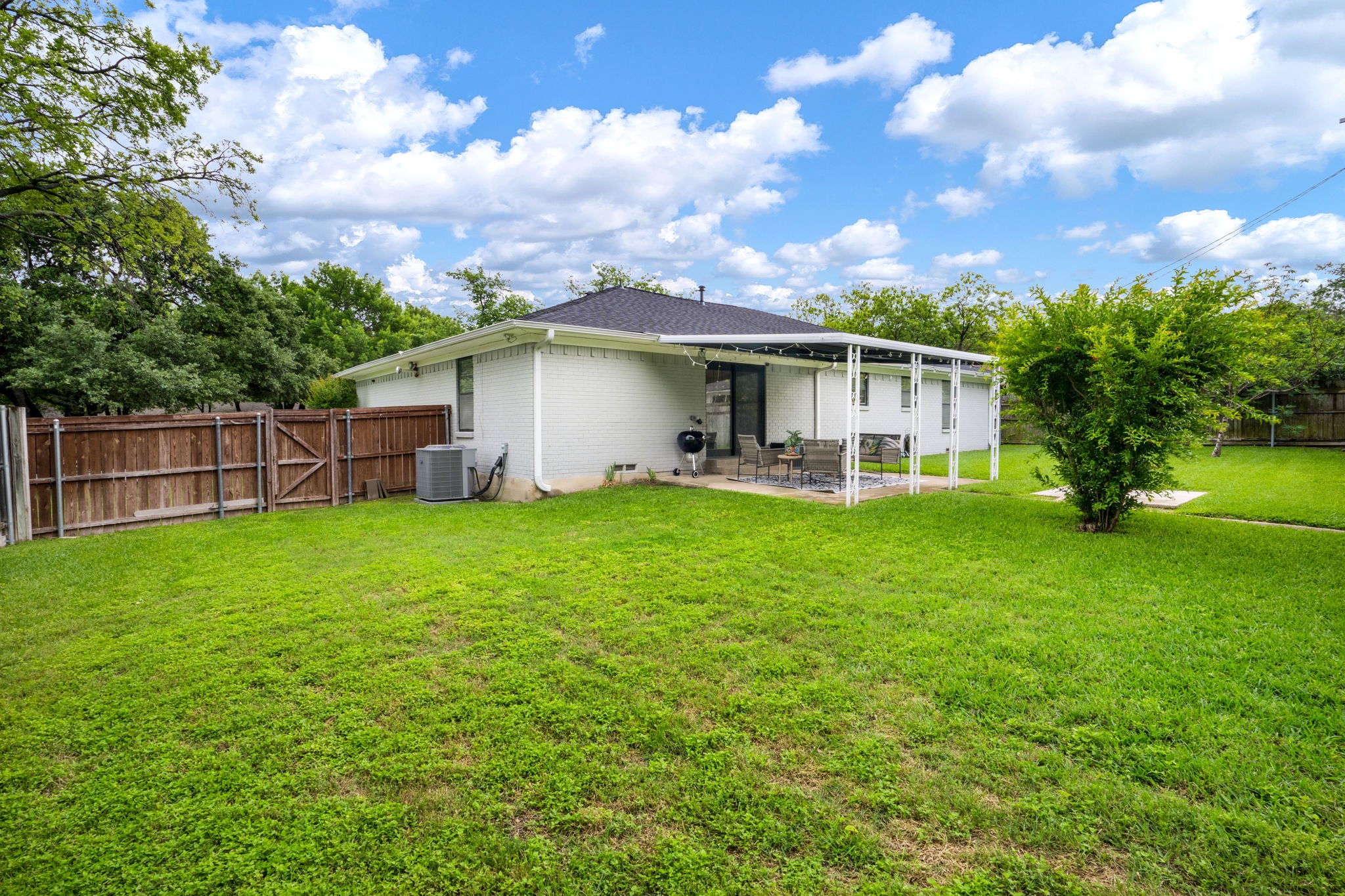 8521 Sweetwater Drive Dallas TX 75228