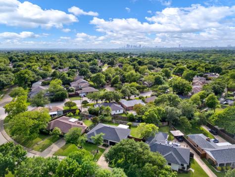 8521 Sweetwater Drive Dallas TX 75228