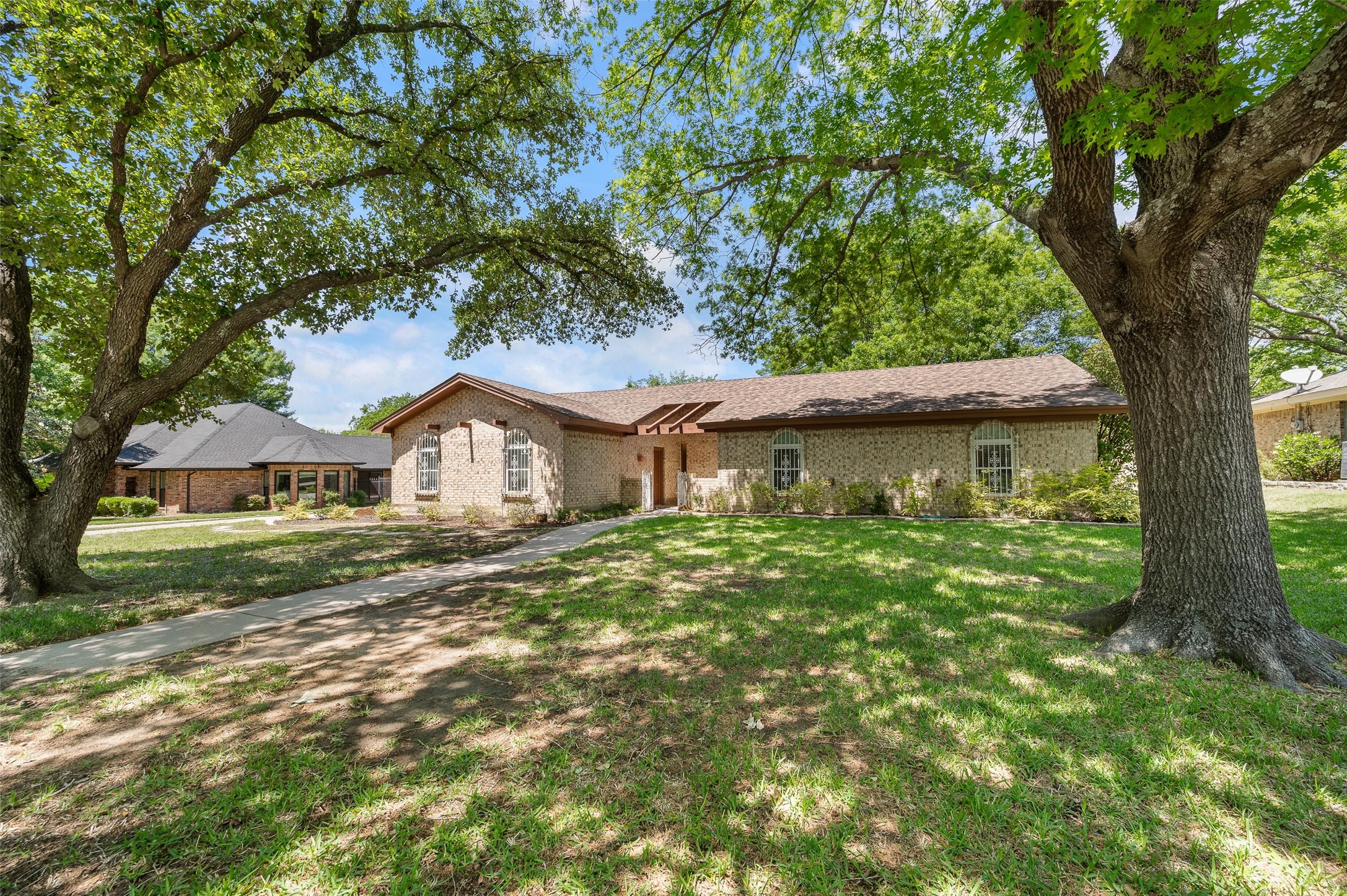 104 W Oak Valley Drive Colleyville TX 76034