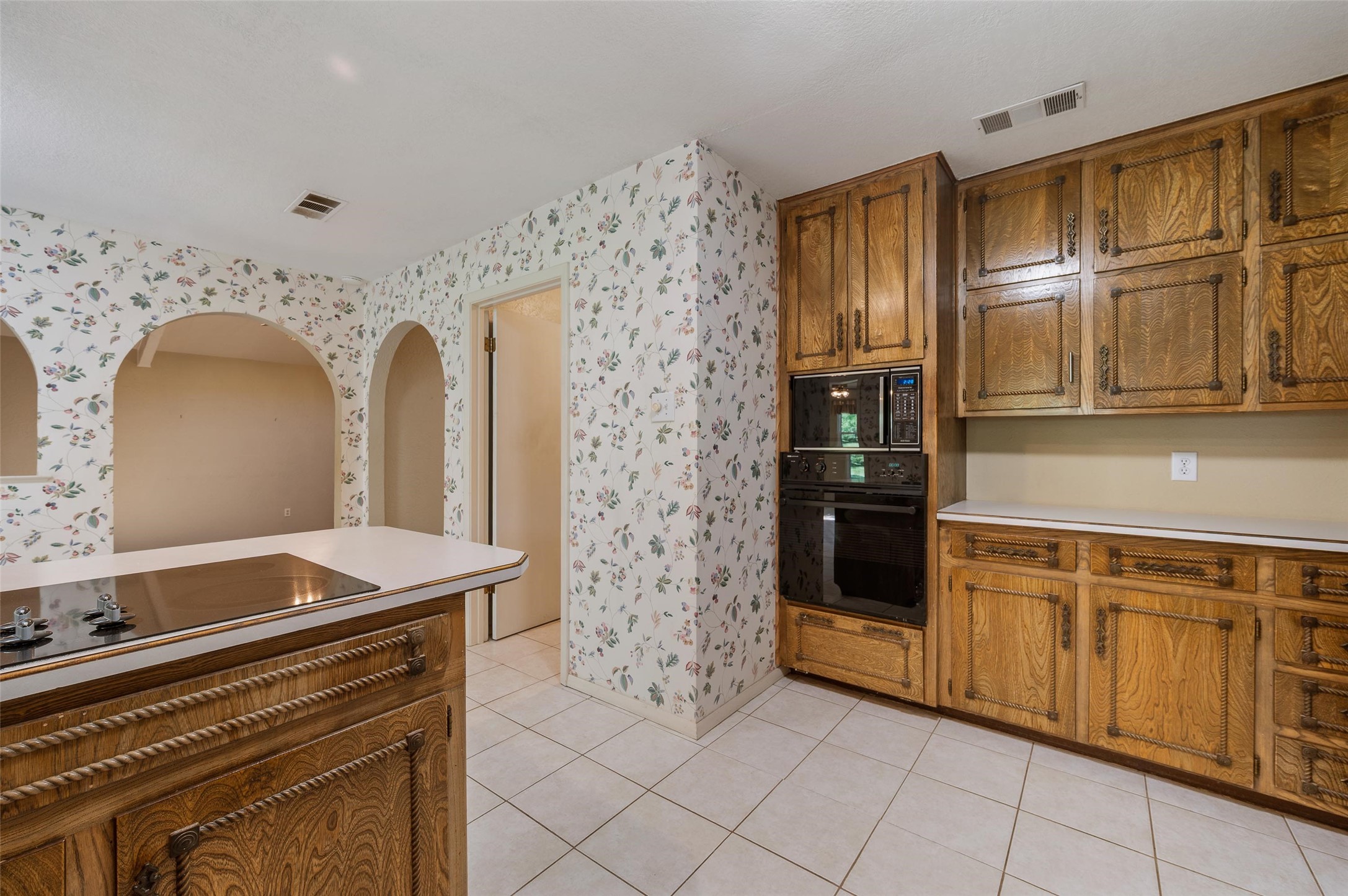 104 W Oak Valley Drive Colleyville TX 76034