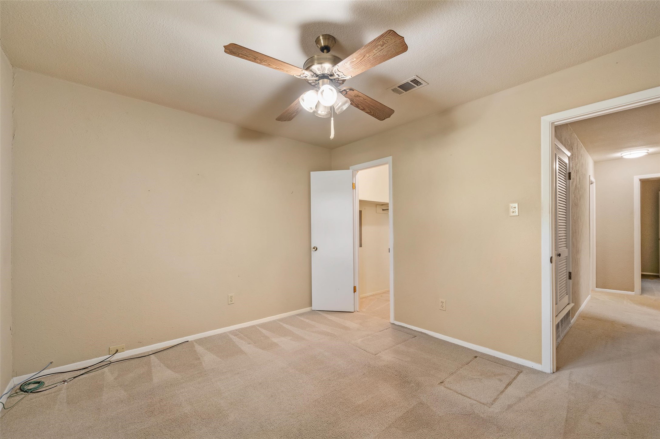 104 W Oak Valley Drive Colleyville TX 76034