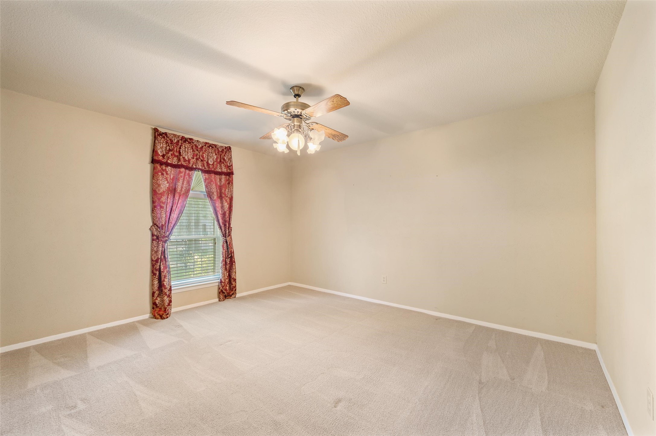 104 W Oak Valley Drive Colleyville TX 76034