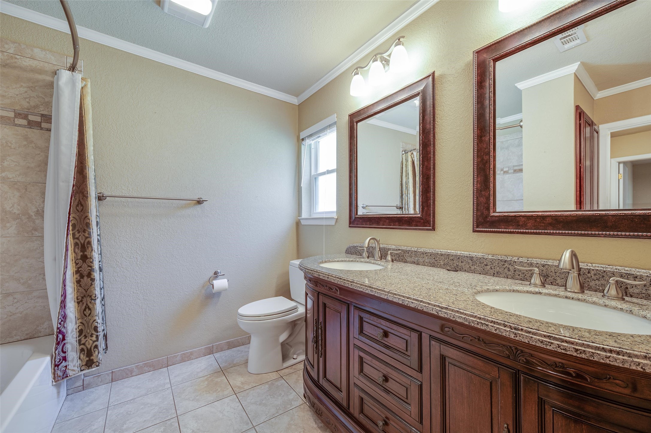104 W Oak Valley Drive Colleyville TX 76034