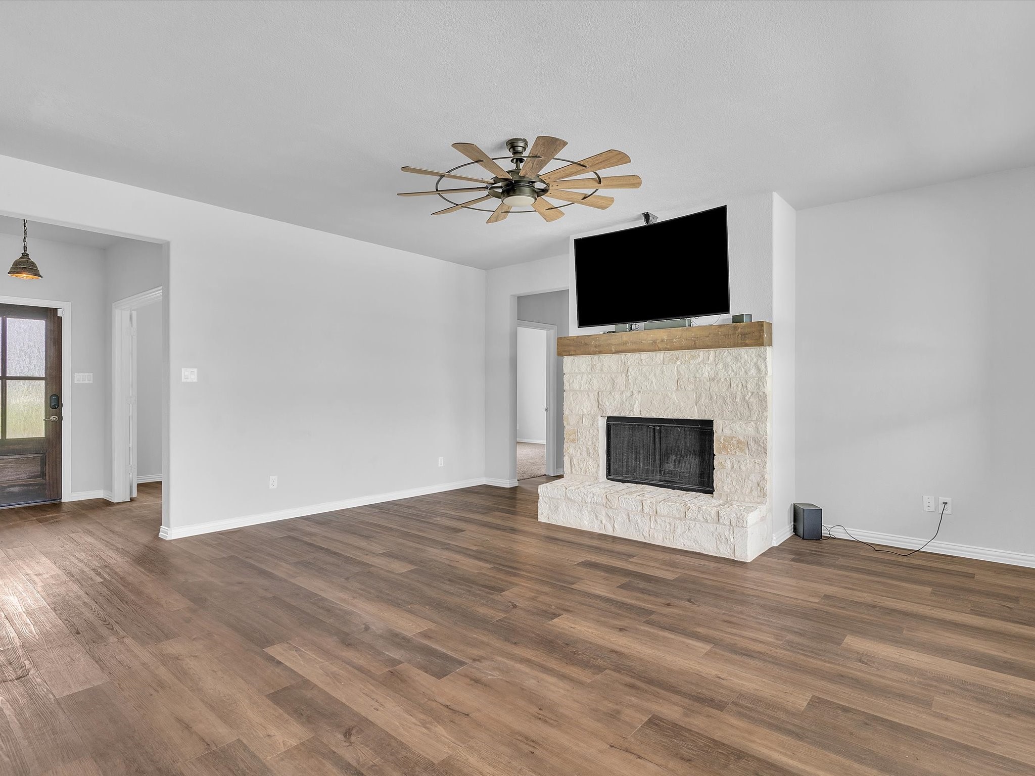 1013 Northern Oaks Court Springtown TX 76082
