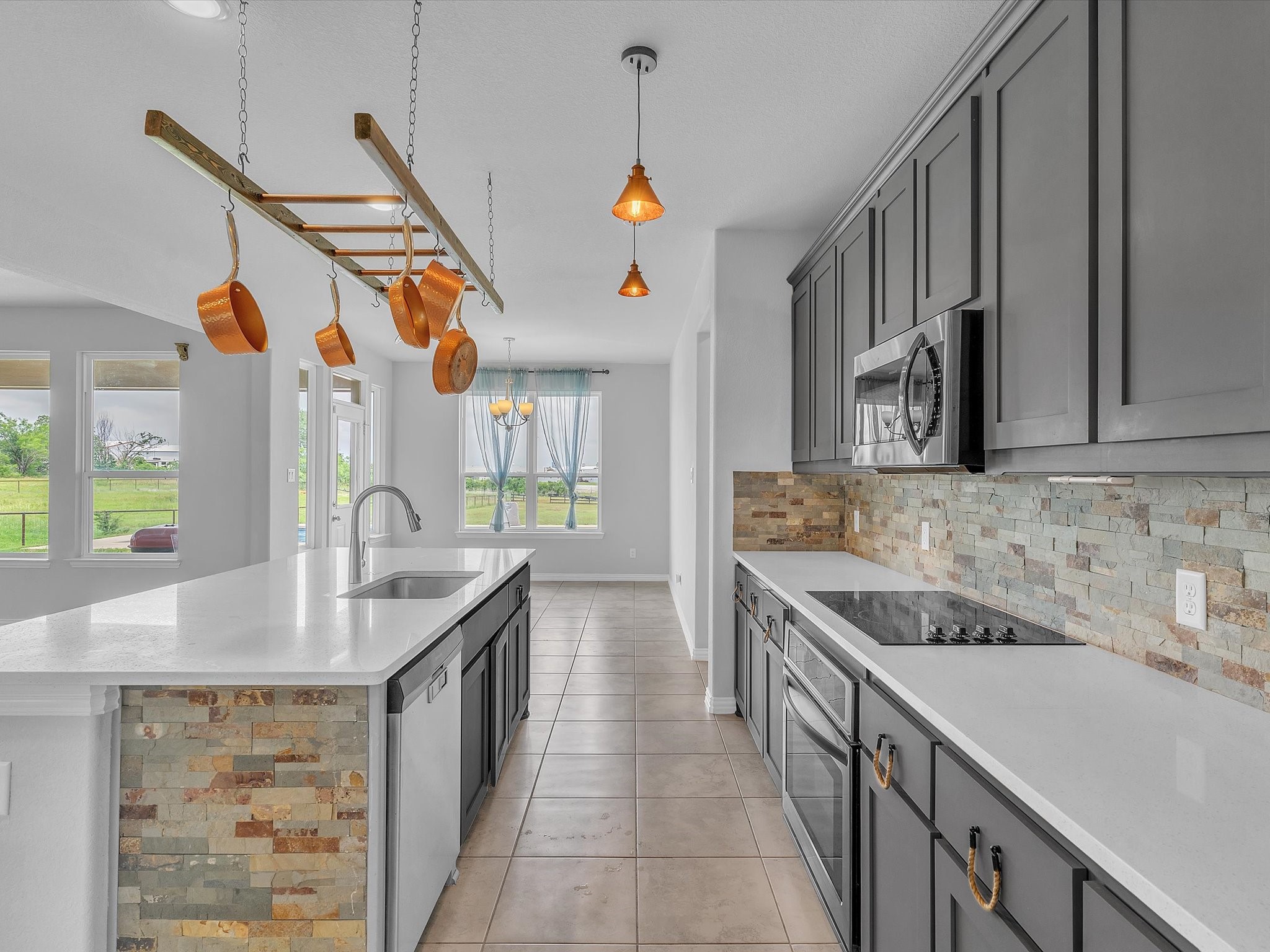 1013 Northern Oaks Court Springtown TX 76082