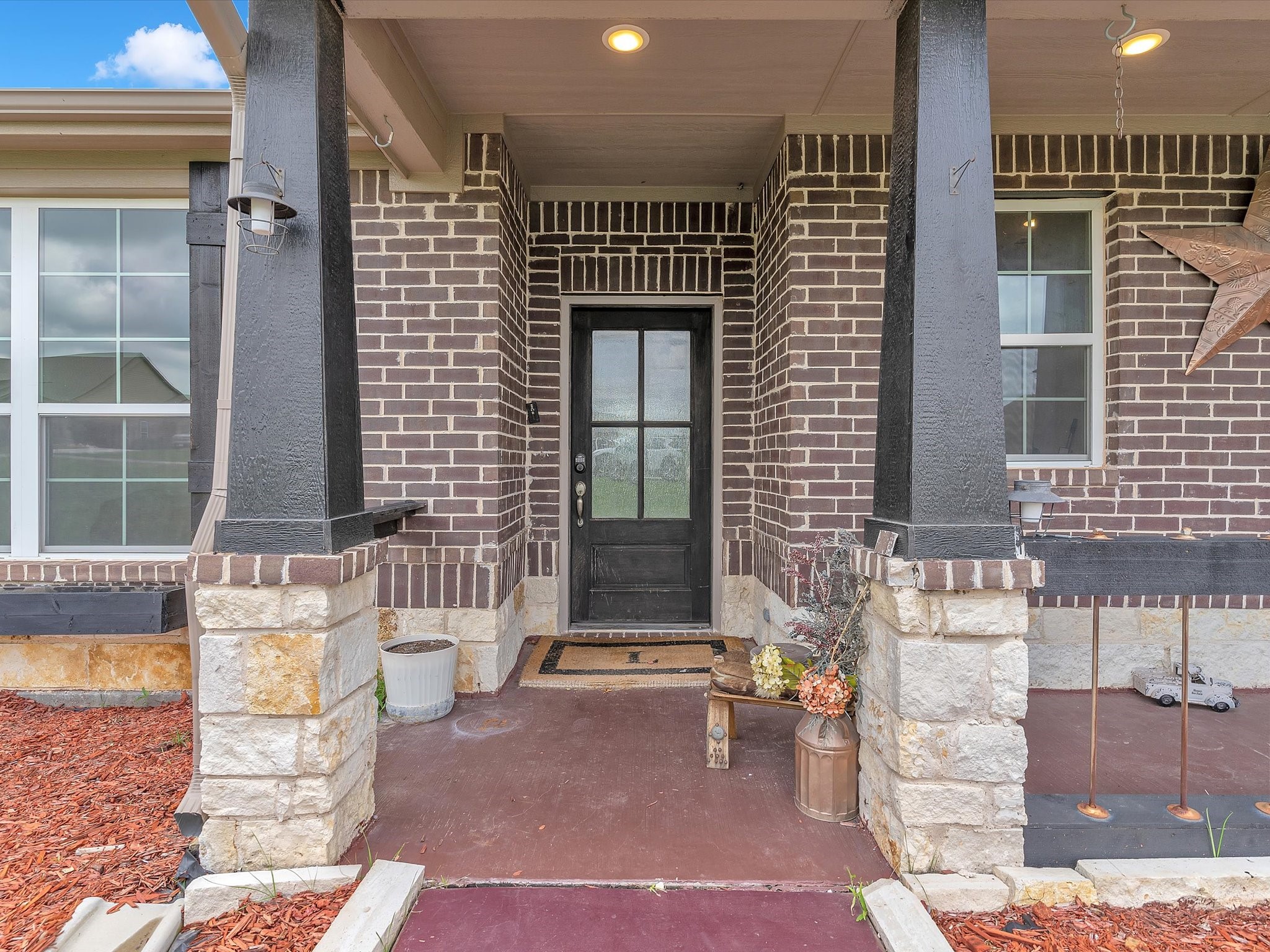 1013 Northern Oaks Court Springtown TX 76082