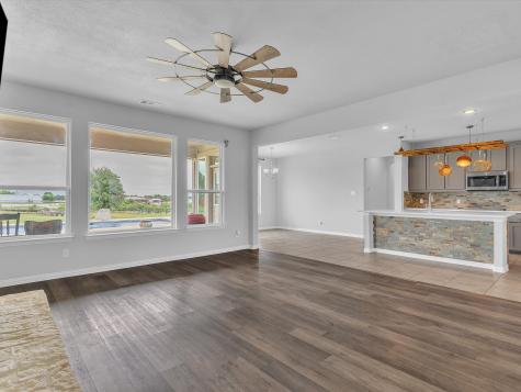 1013 Northern Oaks Court Springtown TX 76082
