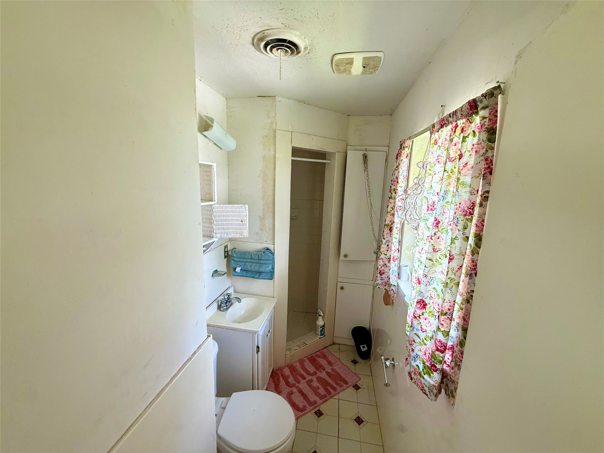 849 County Road 4130 Bonham TX 75418