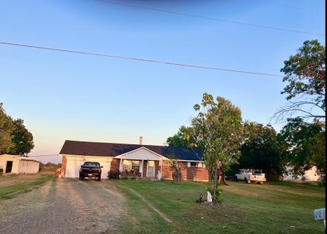 849 County Road 4130 Bonham TX 75418