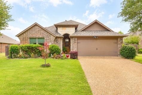 107 Manor Lane Waxahachie TX 75165
