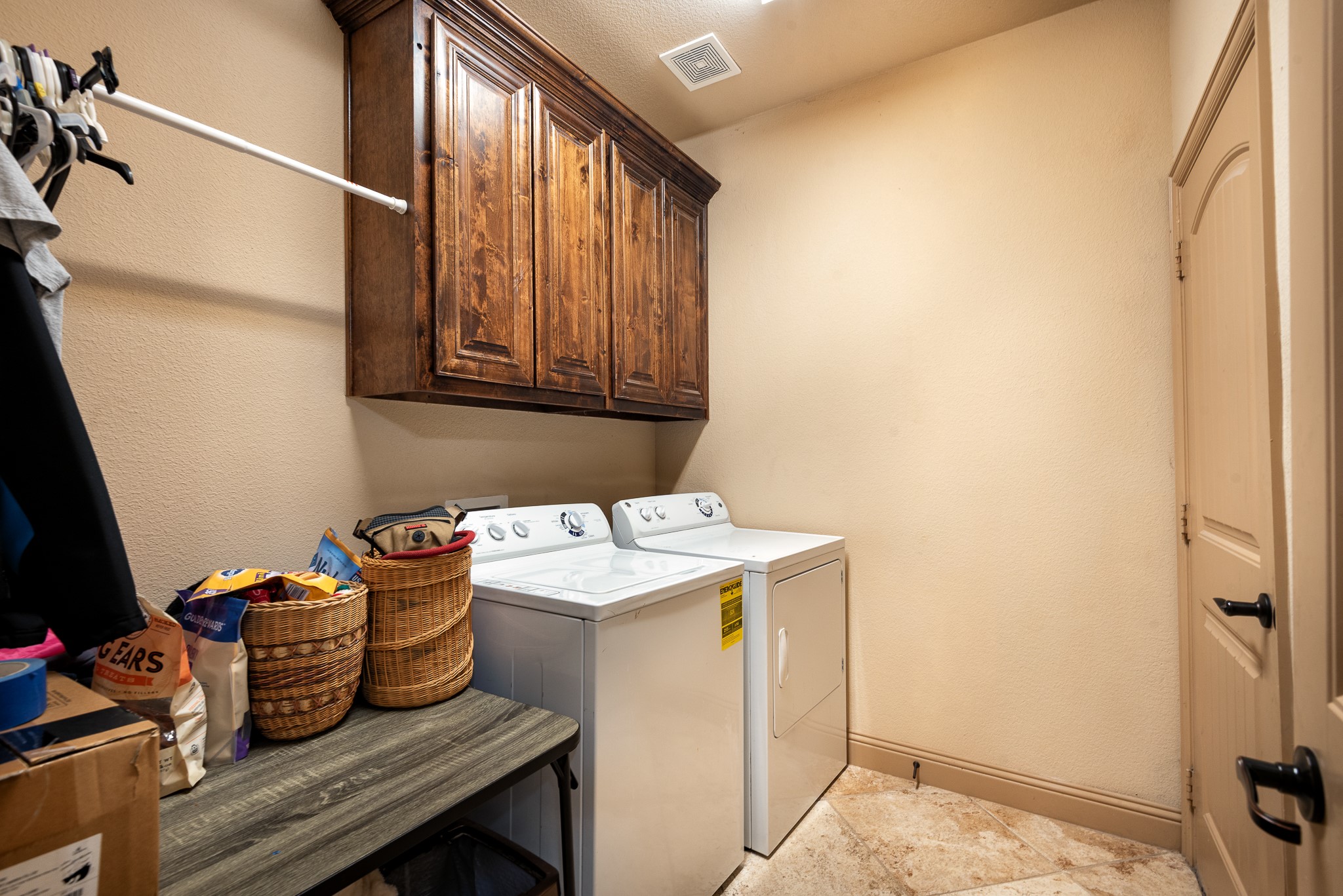 107 Manor Lane Waxahachie TX 75165