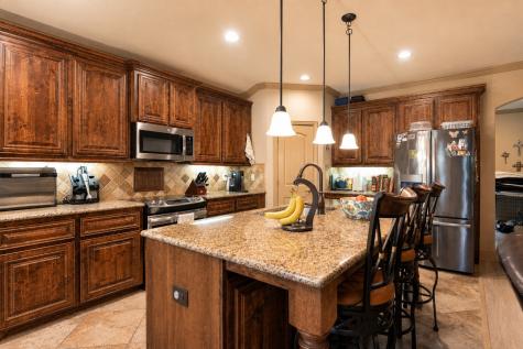 107 Manor Lane Waxahachie TX 75165