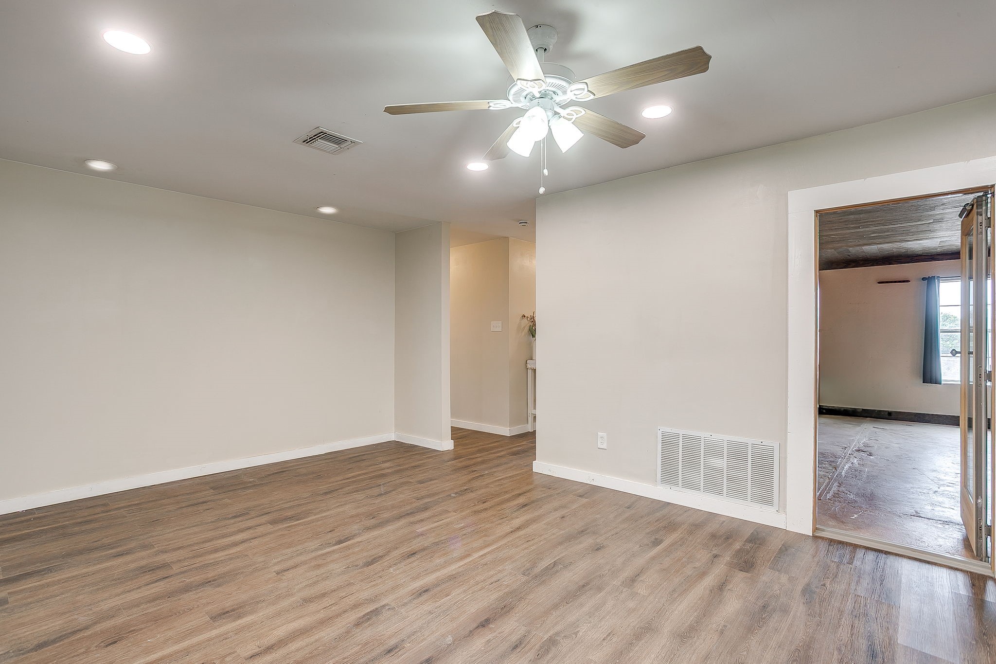 6260 Silver Creek Azle Road Azle TX 76020