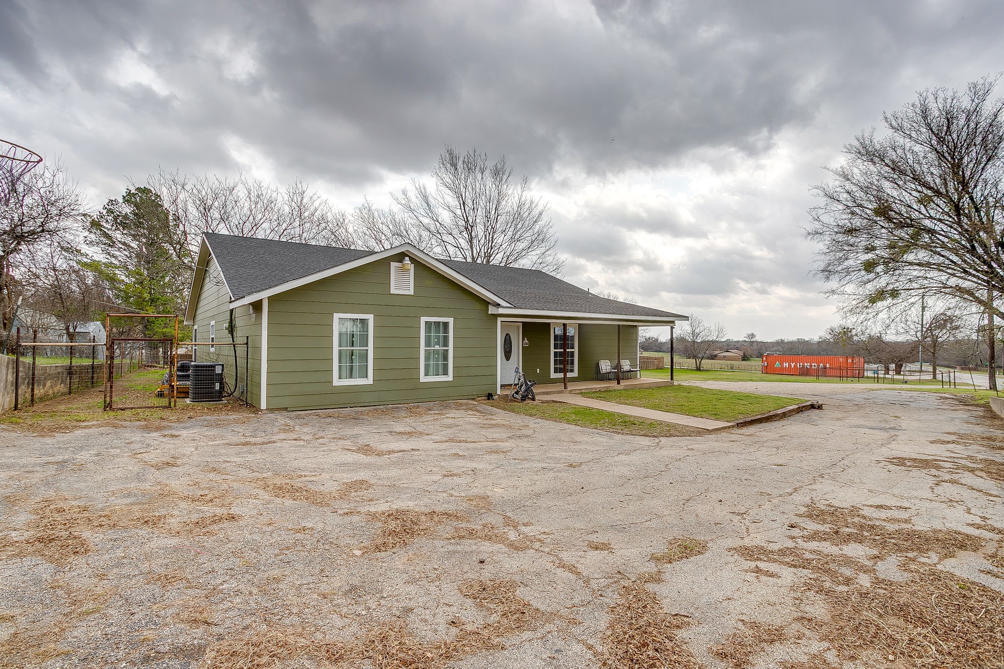 6260 Silver Creek Azle Road Azle TX 76020