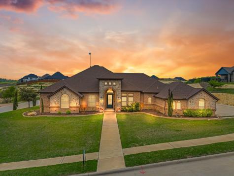 8212 Indian Hills Court Benbrook TX 76126