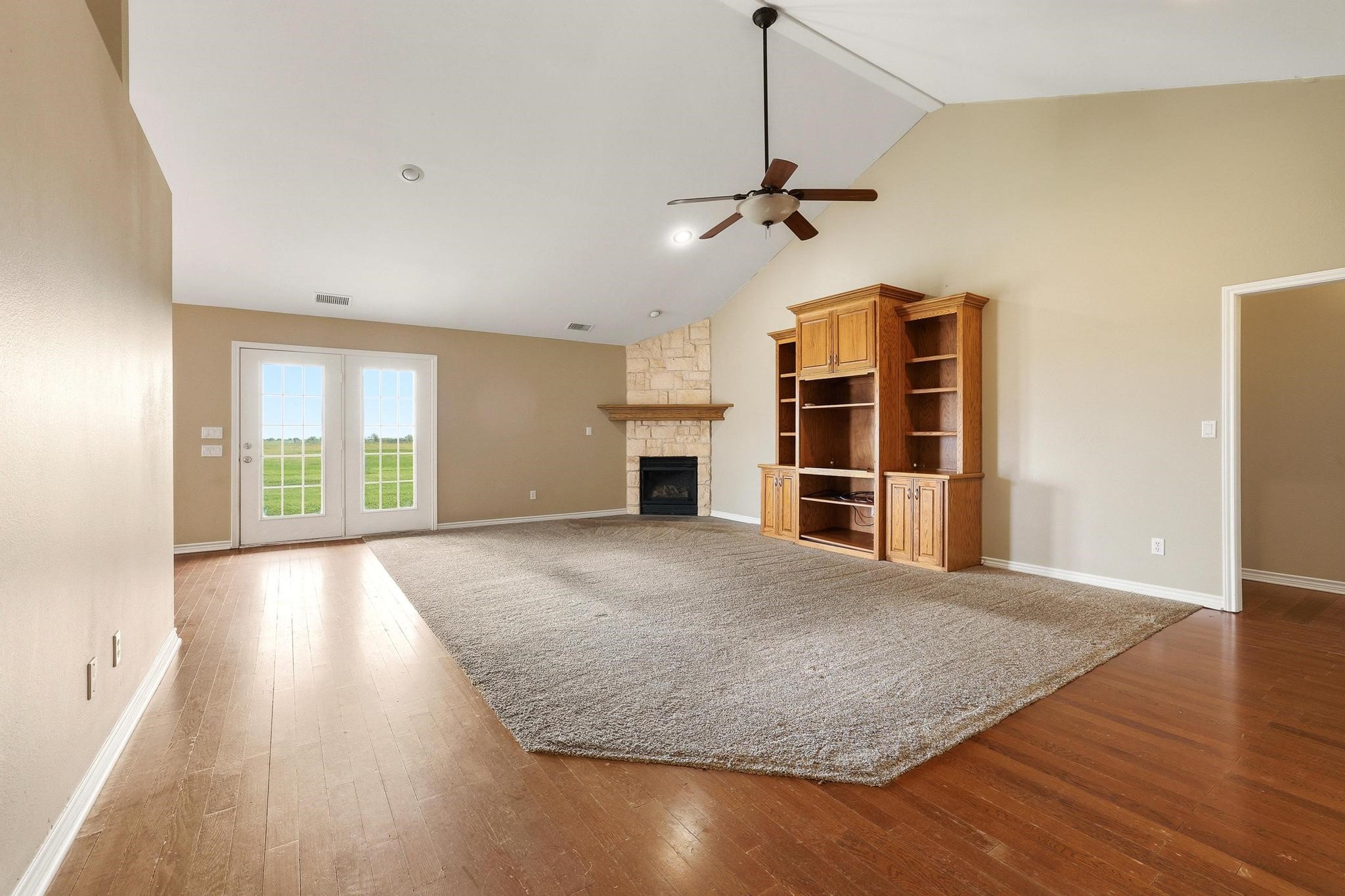 386 Scoggins Road Tioga TX 76271