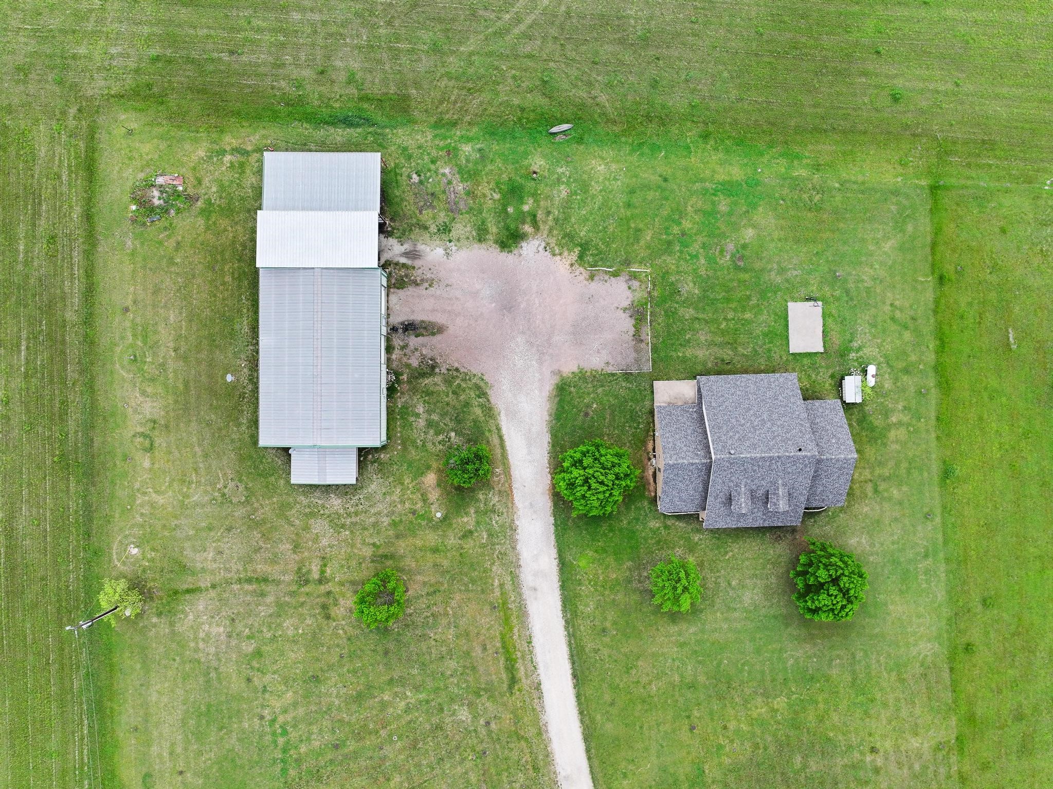 386 Scoggins Road Tioga TX 76271