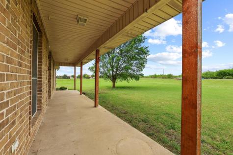 386 Scoggins Road Tioga TX 76271