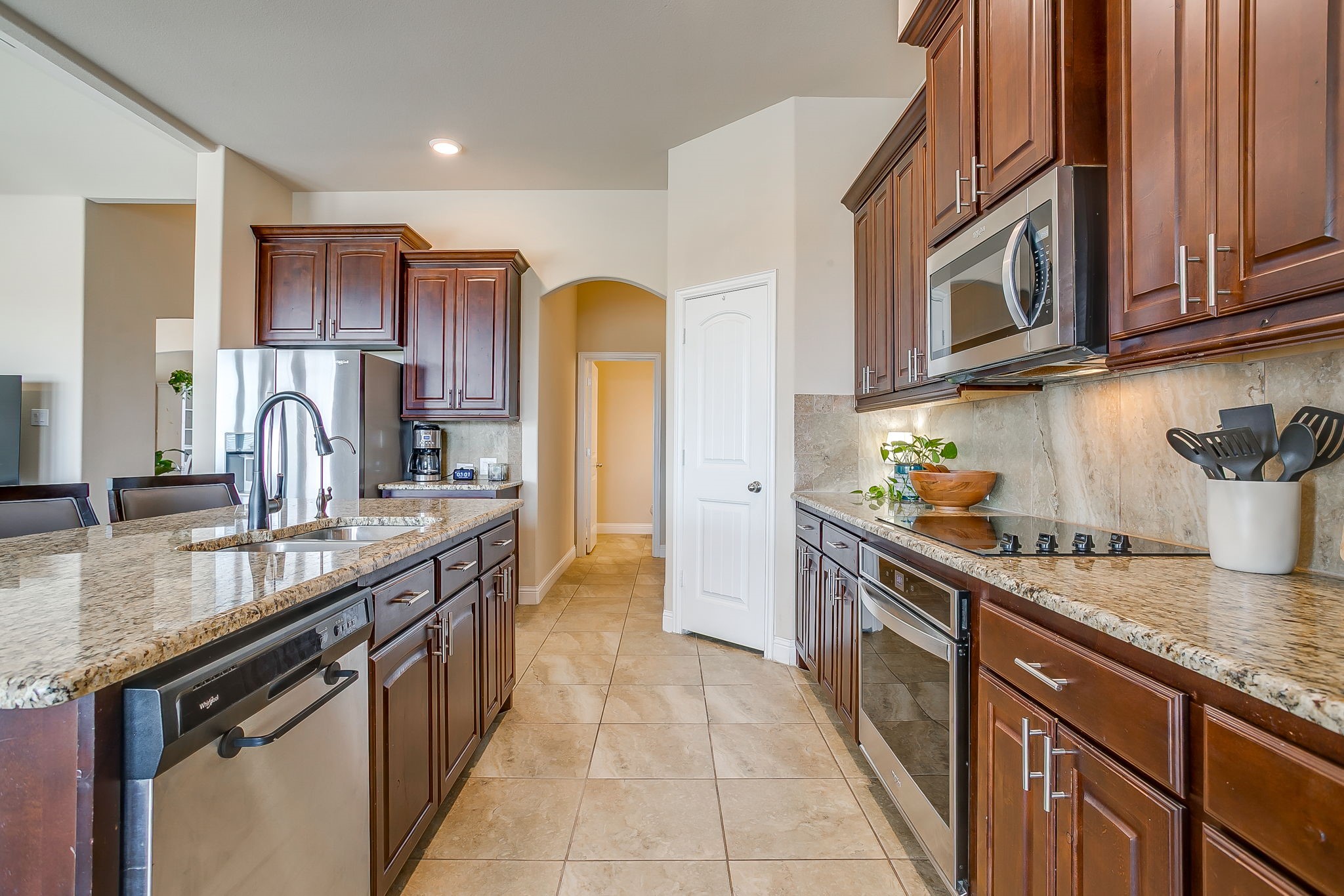 100 Sendero Oak Drive Crowley TX 76036