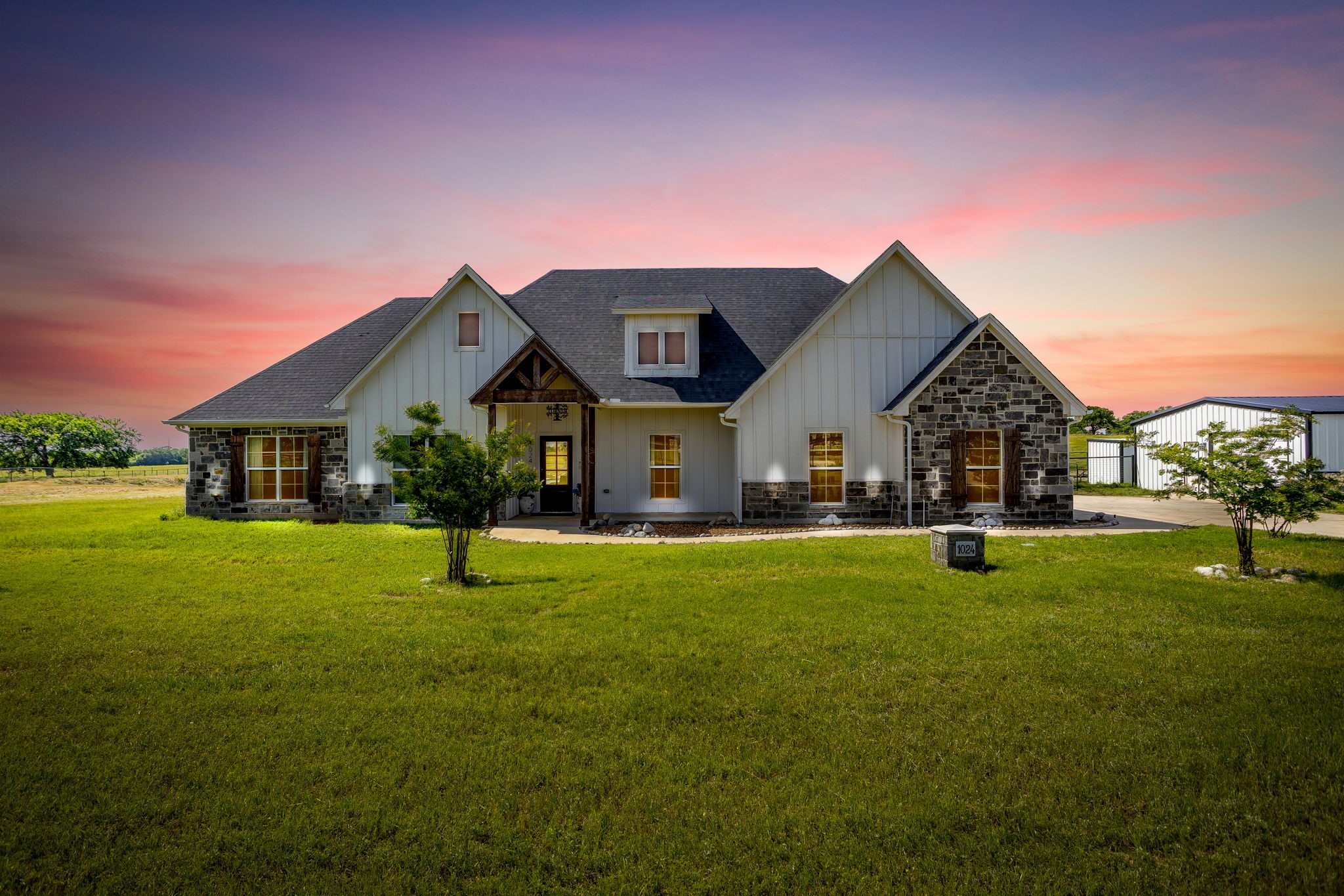 1024 Monarch Court Poolville TX 76487
