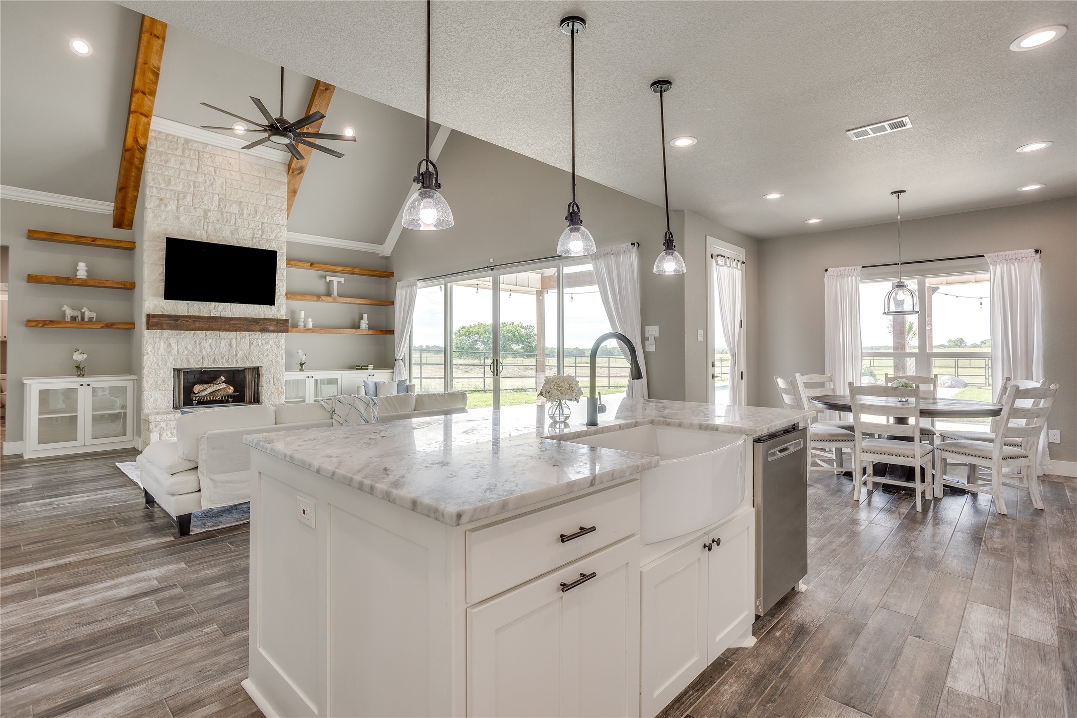 1024 Monarch Court Poolville TX 76487