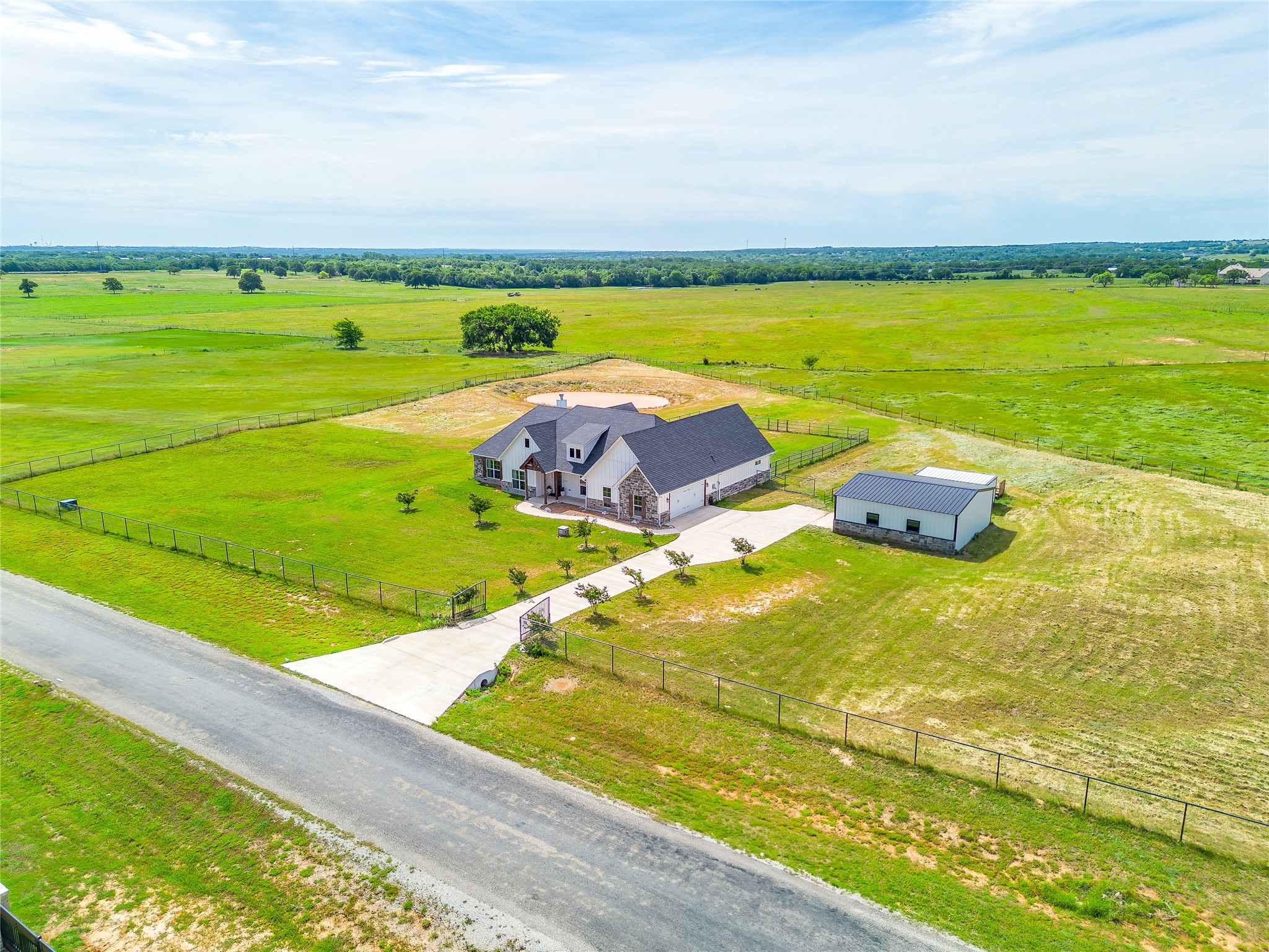 1024 Monarch Court Poolville TX 76487