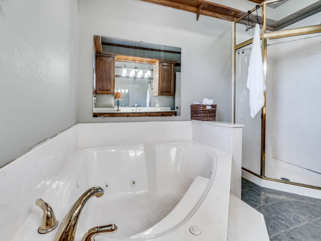 1107 E Marvin Avenue Waxahachie TX 75165