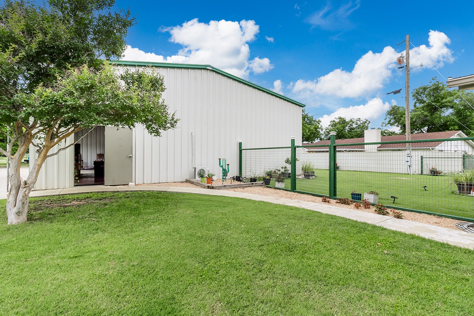307 E Loop Drive Brady TX 76825